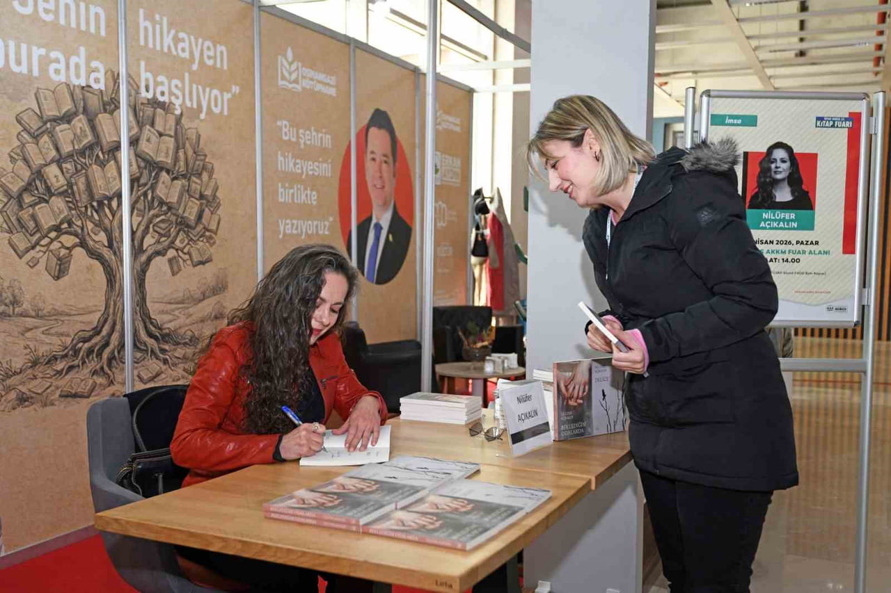 BURSA’DA KÜLTÜR VE EDEBİYATIN ÖNEMLİ BULUŞMA NOKTALARINDAN BİRİ OLAN TÜYAP BURSA KİTAP FUARI, BU...