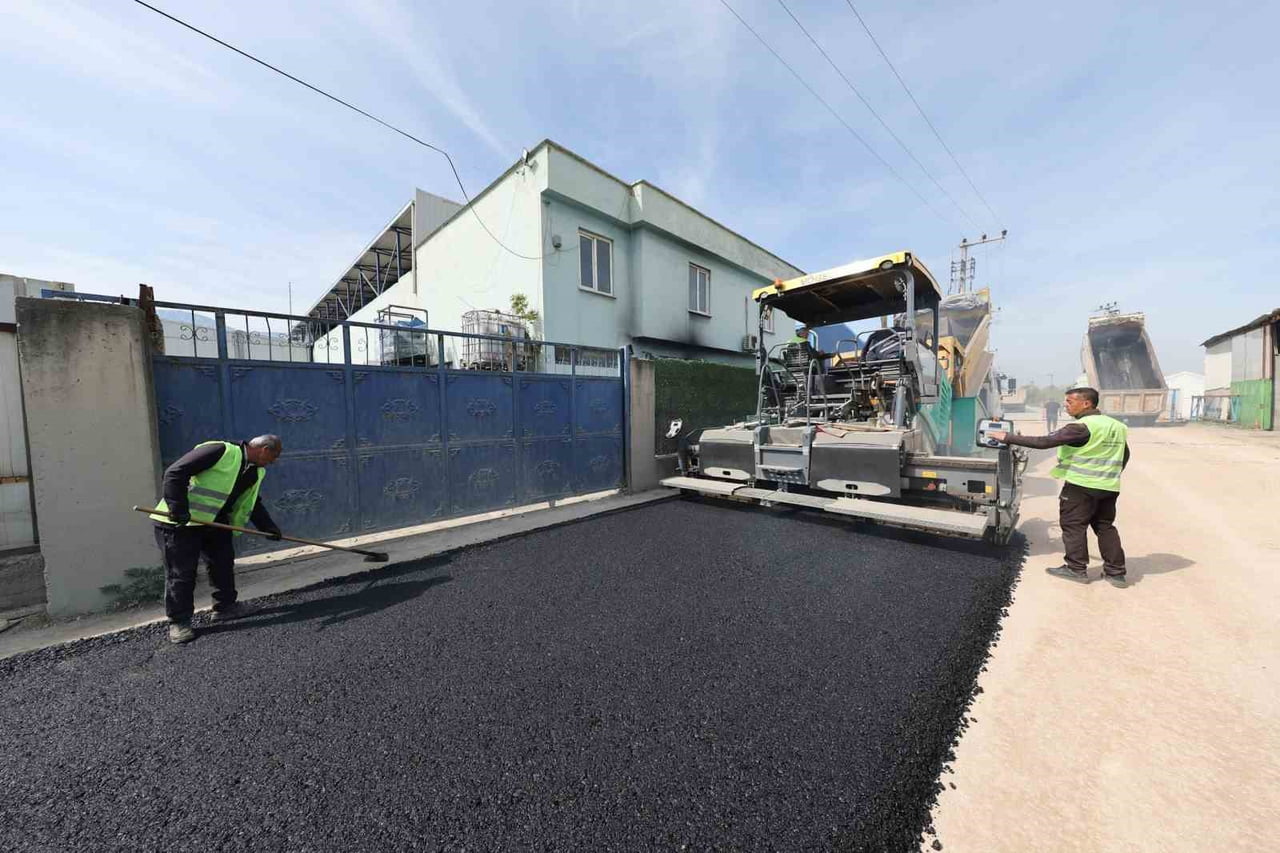 BURSA’DA ULAŞIMI DAHA KONFORLU VE GÜVENLİ HALE GETİRME HEDEFİYLE ÇALIŞMALARINI SÜRDÜREN BURSA...