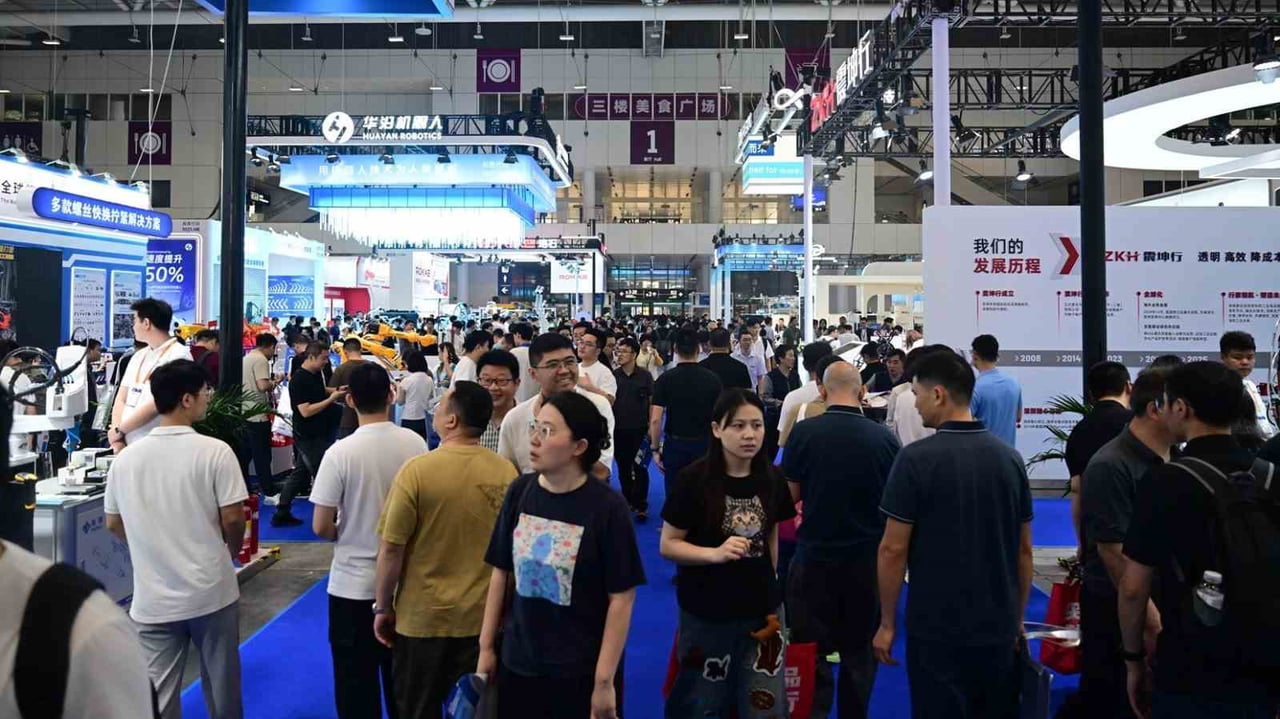 BURSA MAKİNE SEKTÖRÜ TEMSİLCİLERİ, KÜRESEL İHRACAT HEDEFLERİ DOĞRULTUSUNDA ÇİN PAZARINA GÜÇLÜ BİR...