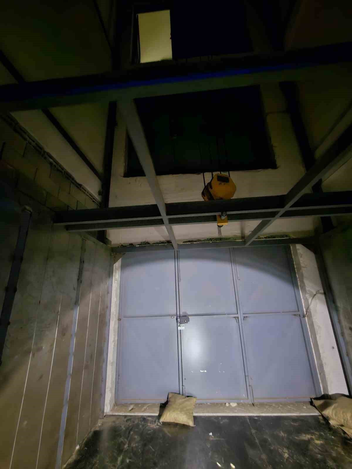 BURSA’NIN İNEGÖL İLÇESİNDE FAALİYET GÖSTEREN BİR MOBİLYA FABRİKASINDA MEYDANA GELEN KAZADA...