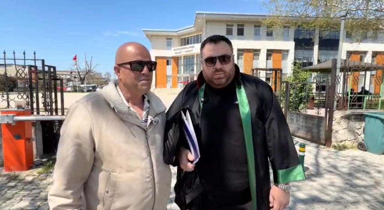 BURSA’NIN MUSTAFAKEMALPAŞA İLÇESİNDE YAMANLI MAHALLE MUHTARI NECATİ EREN’İN FOTOĞRAFININ, BAŞKA...