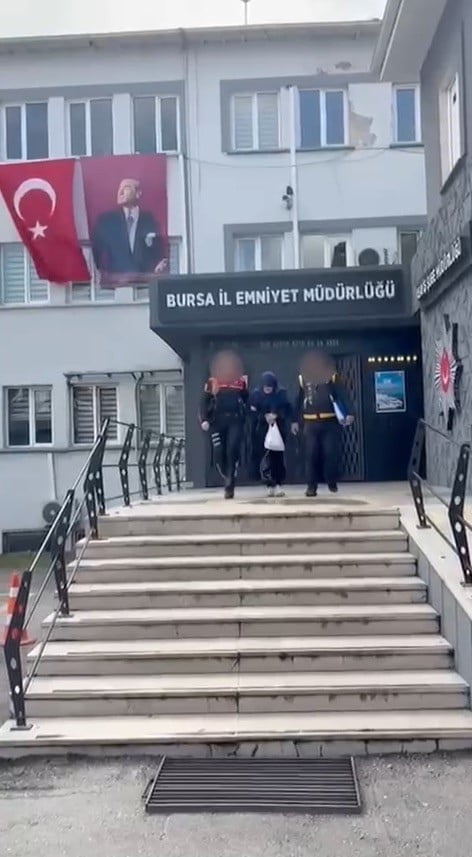 BURSA’NIN OSMANGAZİ İLÇESİNDE KAYIP OLARAK ARANAN 77 YAŞINDAKİ ŞAHSIN ÖLDÜRÜLDÜĞÜ ORTAYA ÇIKTI....