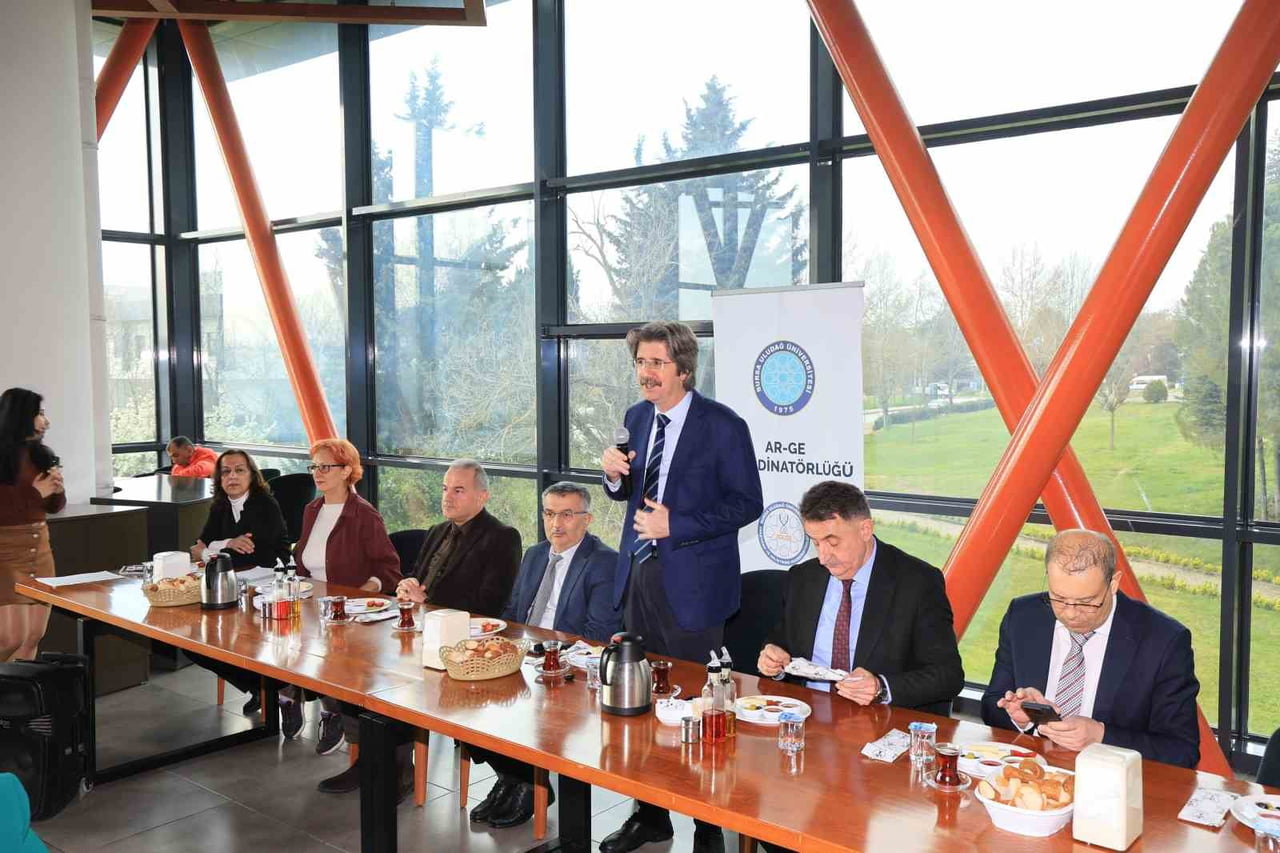 BURSA ULUDAĞ ÜNİVERSİTESİ (BUÜ) AR-GE KOORDİNATÖRLÜĞÜ, ARAŞTIRMA ÜNİVERSİTESİ KİMLİĞİNİ PEKİŞTİRME...