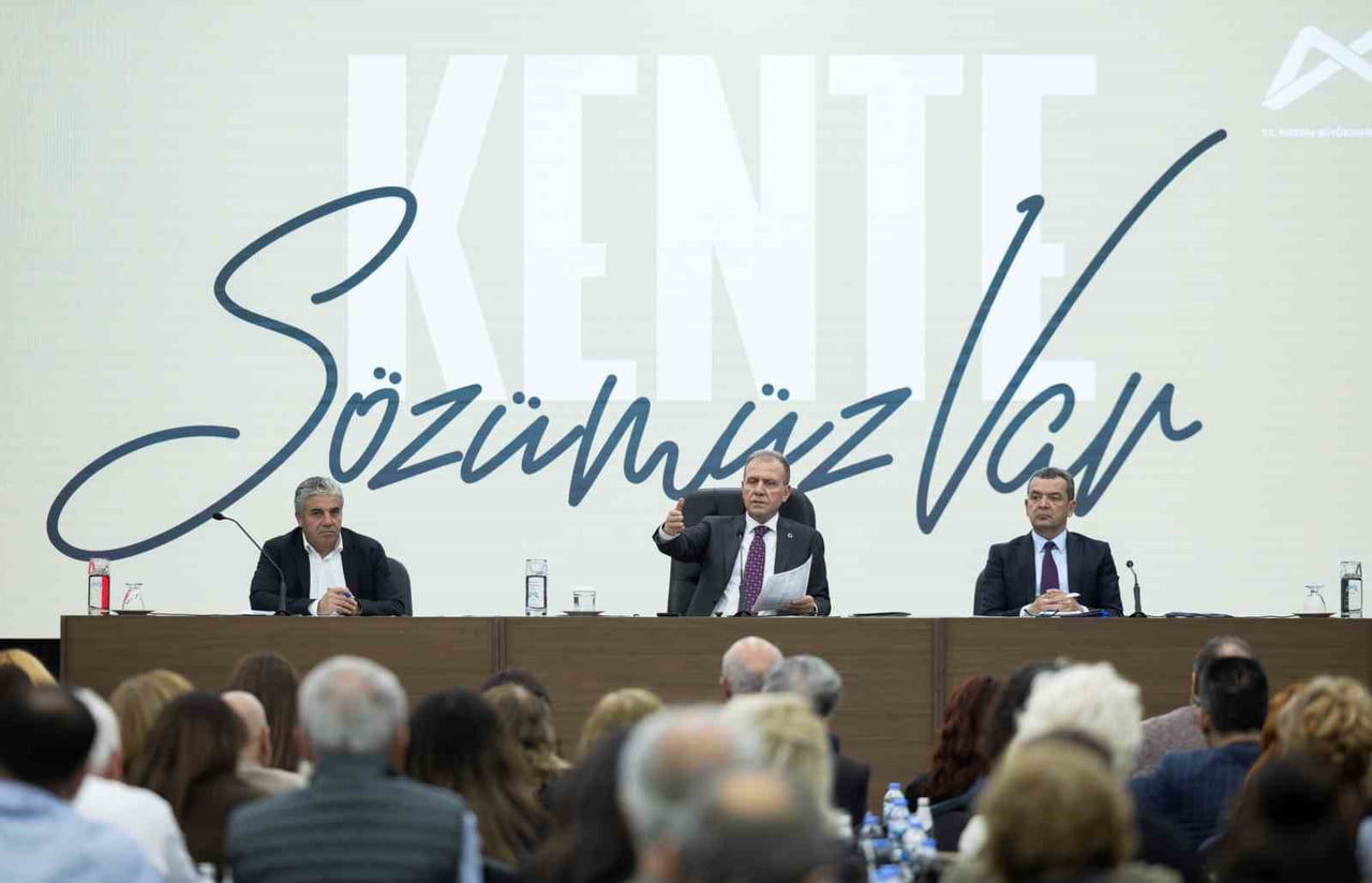 BÜYÜKŞEHİR BELEDİYE BAŞKANI VAHAP SEÇER, 'KENTE SÖZÜMÜZ VAR' SLOGANIYLA DÜZENLENEN ‘KENT KATILIMI...