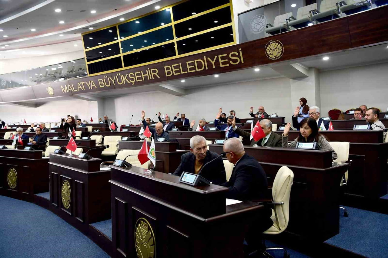 BÜYÜKŞEHİR BELEDİYESİ NİSAN AYI MECLİS TOPLANTILARI SONA ERDİ