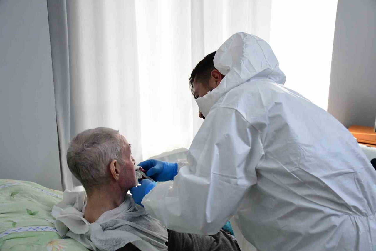 BÜYÜKŞEHİR BELEDİYESİ, YAKIN BERBER VE EVDE BAKIM HİZMETLERİ  VATANDAŞIN YANINDA