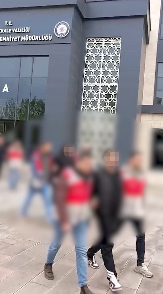 ÇANAKKALE’DE EMNİYET EKİPLERİNCE GERÇEKLEŞTİLEN OPERASYONDA GSM HATTI VE BANKA HESABI KİRALAYIP 92...