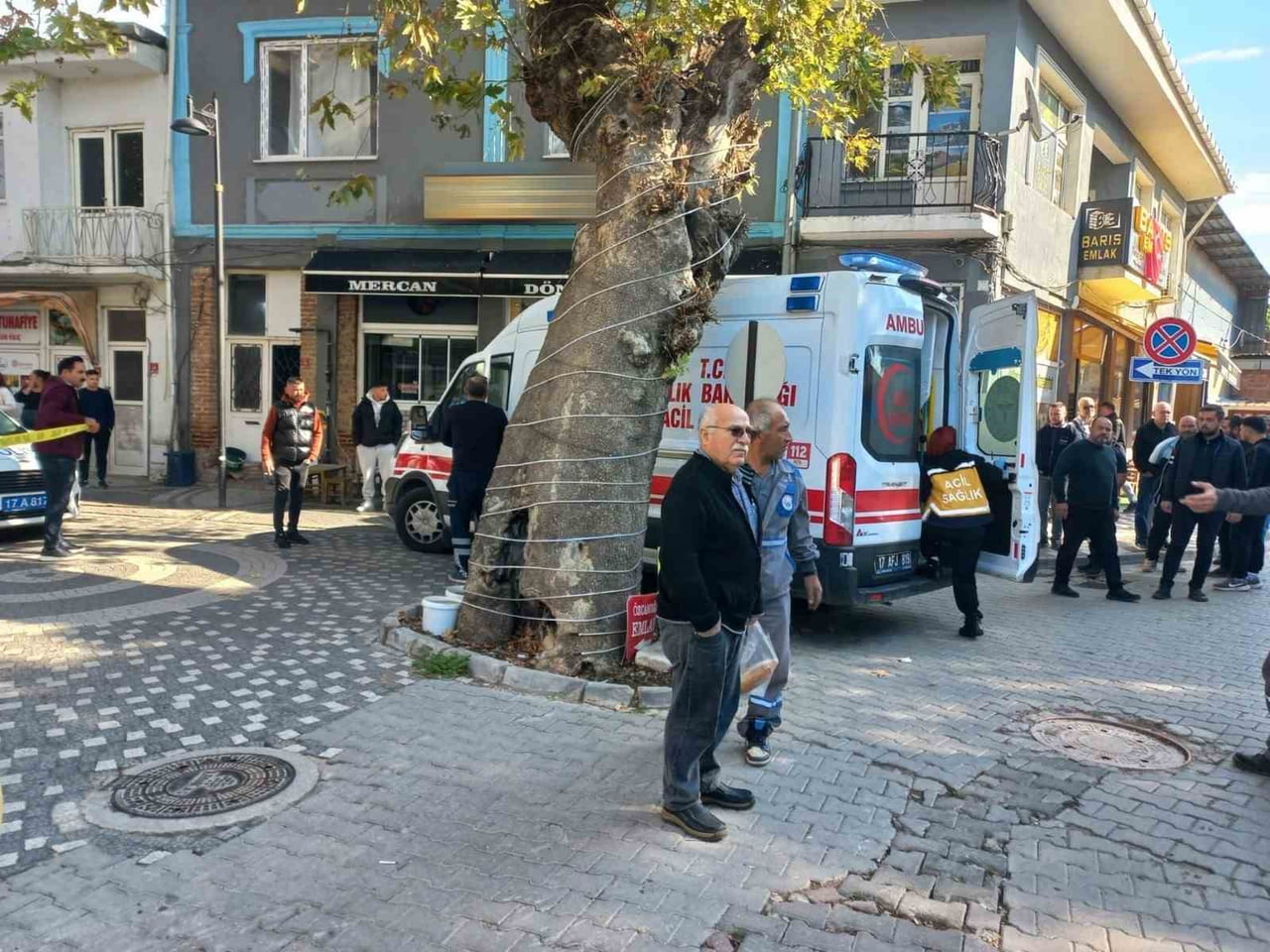 ÇANAKKALE’NİN EZİNE İLÇESİNDE ŞERİFE A.’NIN(37) BOŞANDIĞI ESKİ EŞİ FERDİ A.(45) TARAFINDAN AV...