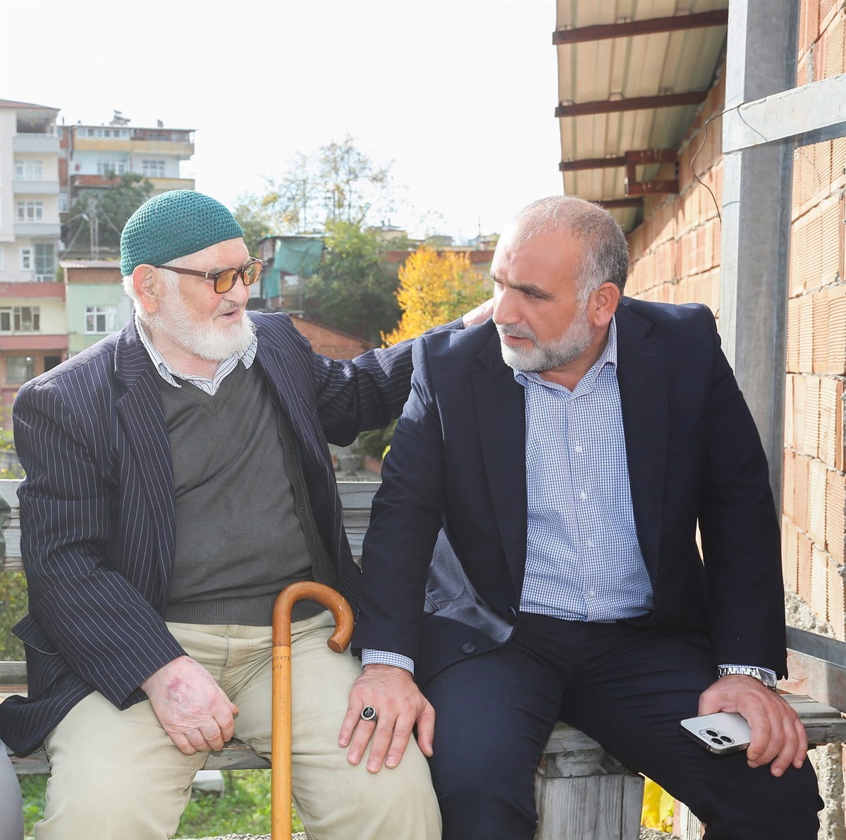 CANİK BELEDİYE BAŞKANI İBRAHİM SANDIKÇI, EMEKLİ VATANDAŞLARA, BELEDİYENİN DÜĞÜN SALONLARINDA...