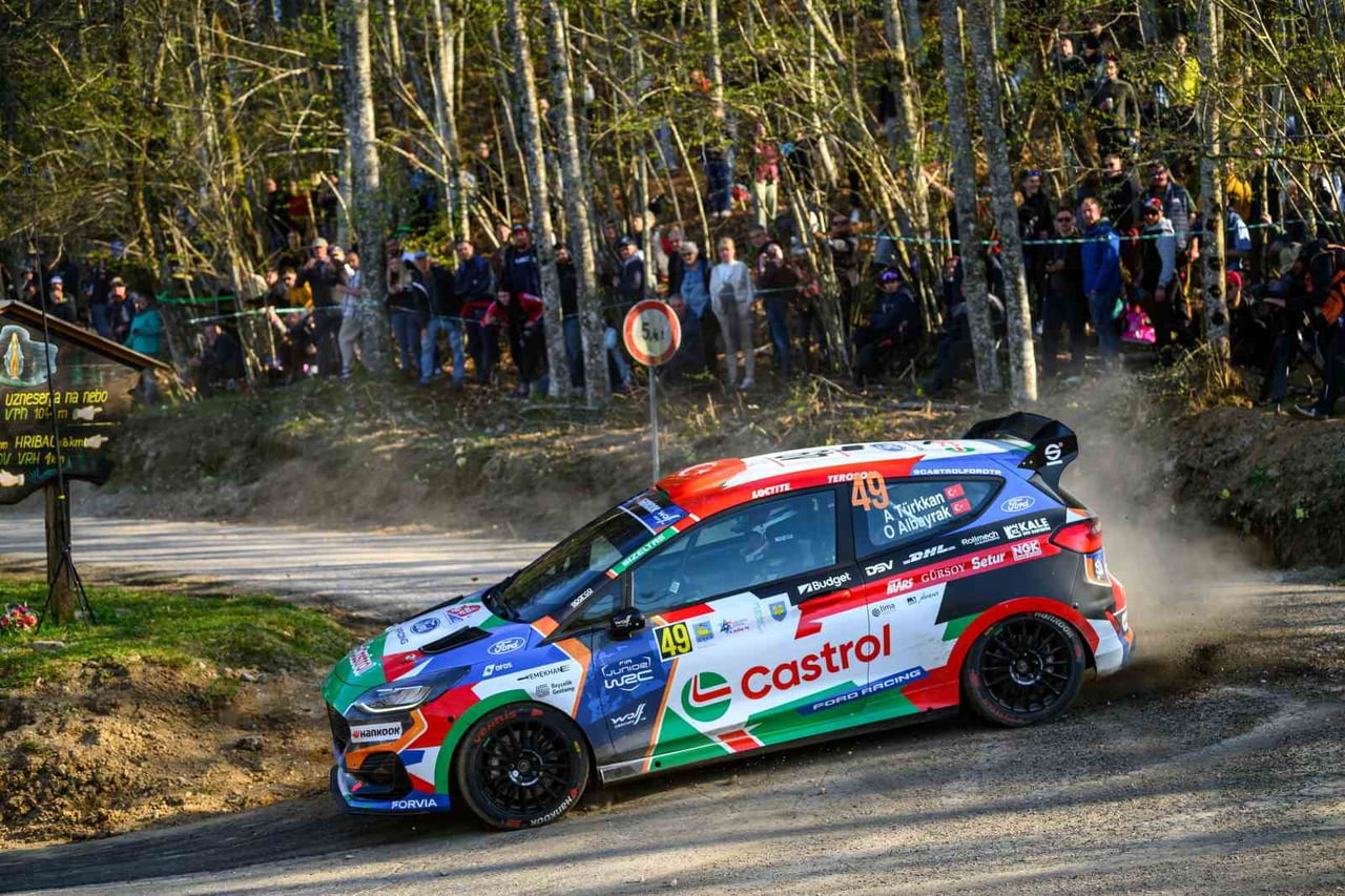 CASTROL FORD TEAM TÜRKİYE, DÜNYA GENÇLER RALLİ ŞAMPİYONASI’NIN (JUNİOR WRC) EN ZORLU DURAKLARINDAN...