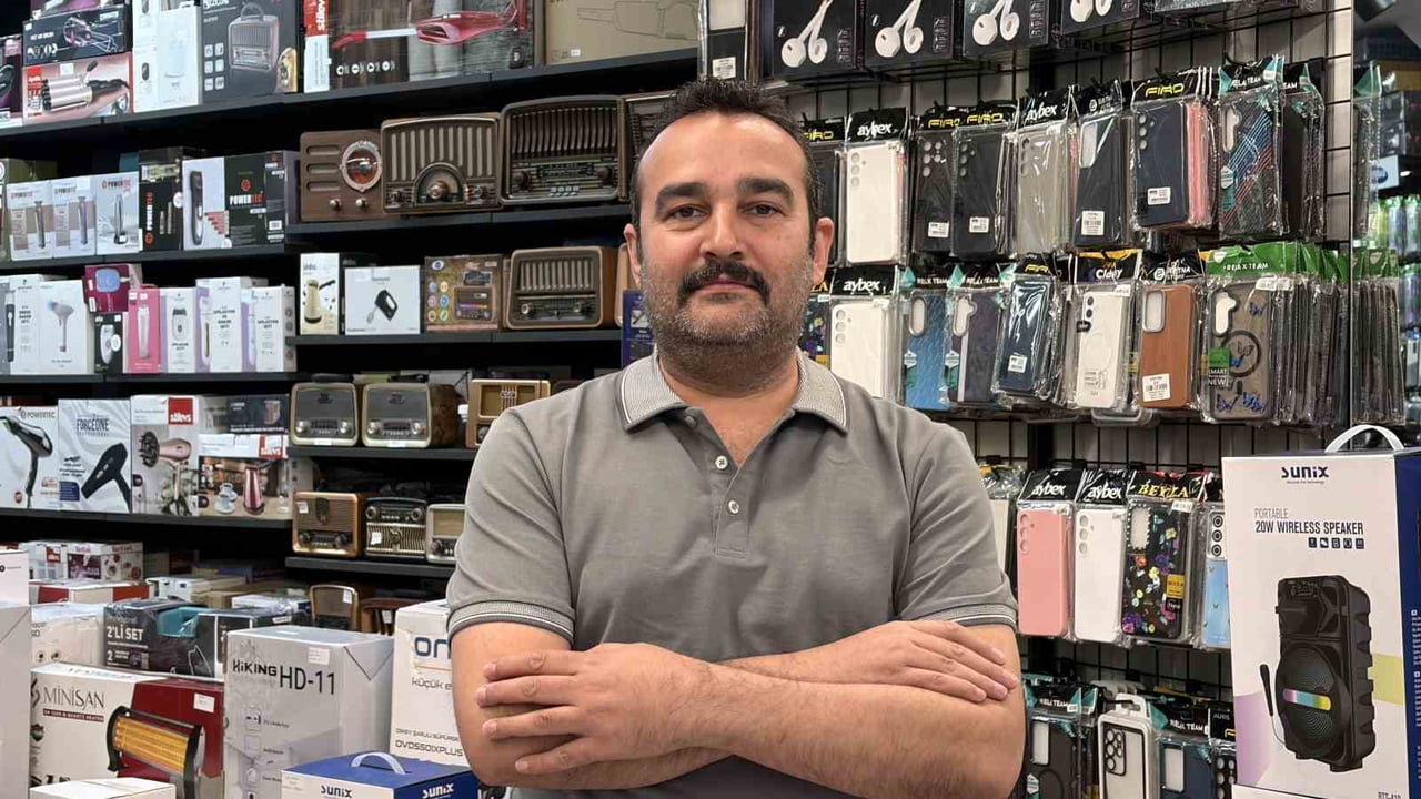 CEMAL KALEM, CEP TELEFONU BATARYALARININ DAHA UZUN ÖMÜRLÜ KULLANIMININ PÜF NOKTALARINI ANLATTI.