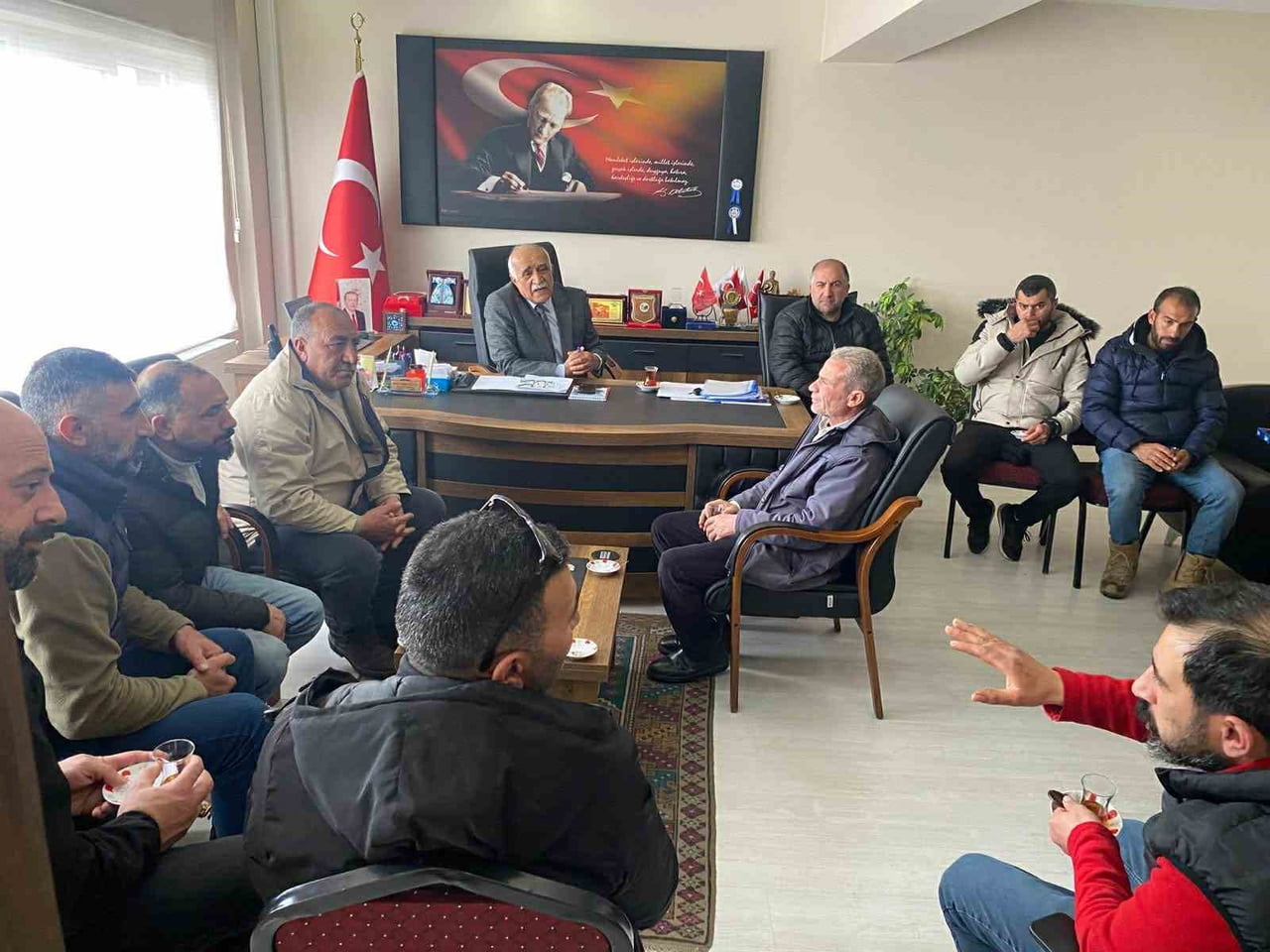 ÇILDIR BELEDİYESİ TARAFINDAN YAPIMI TAMAMLANAN HAYVAN PAZARI FAALİYETE GEÇİRİLMESİ İÇİN ÇALIŞMALAR...