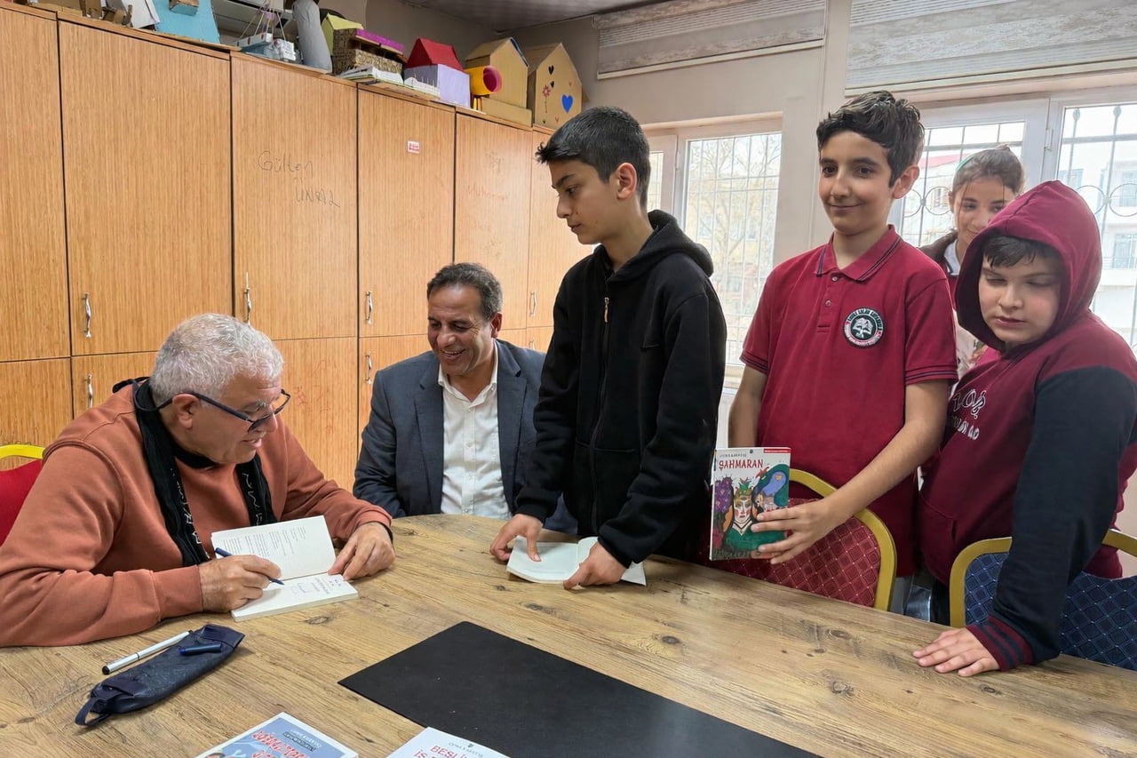 ÇOCUK EDEBİYATI YAZARI CUMA KARATAŞ, ADIYAMAN’DA SÖYLEŞİ VE DÜZENLENEN ÇEŞİTLİ ETKİNLİKLER...