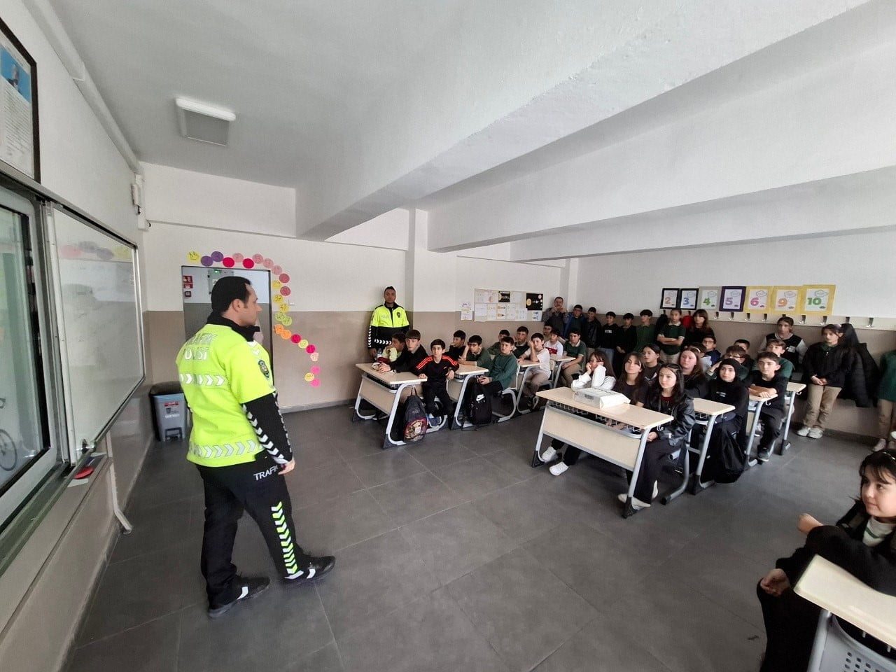 ÇORUM'DA POLİS EKİPLERİ TARAFINDAN MART AYINDA GERÇEKLEŞTİRİLEN ÇALIŞMALAR NETİCESİNDE HAKKINDA...