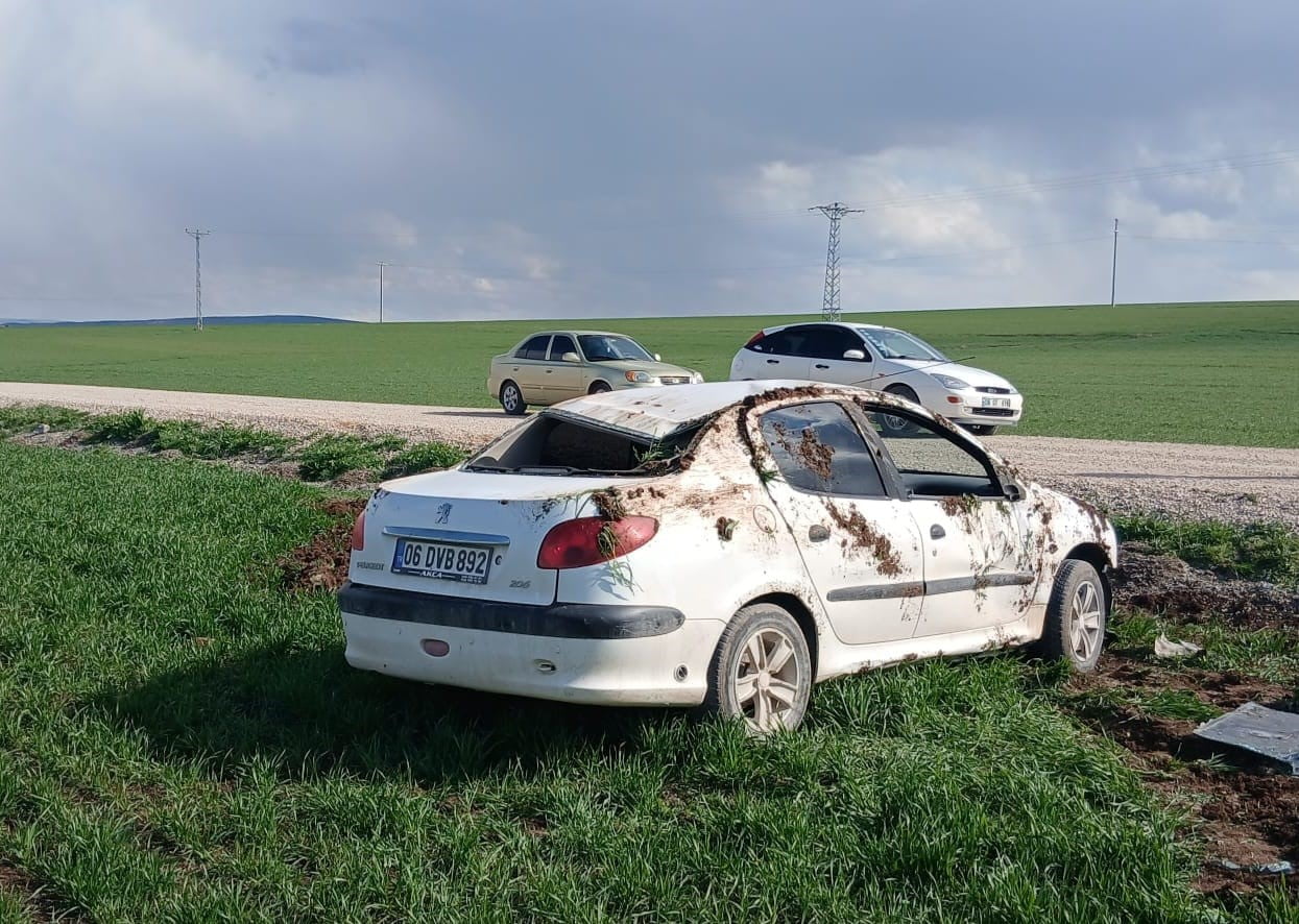 ÇORUM'UN ALACA İLÇESİNDE OTOMOBİLİN DEVRİLMESİ NETİCESİNDE MEYDANA GELEN KAZADA 1 KİŞİ...