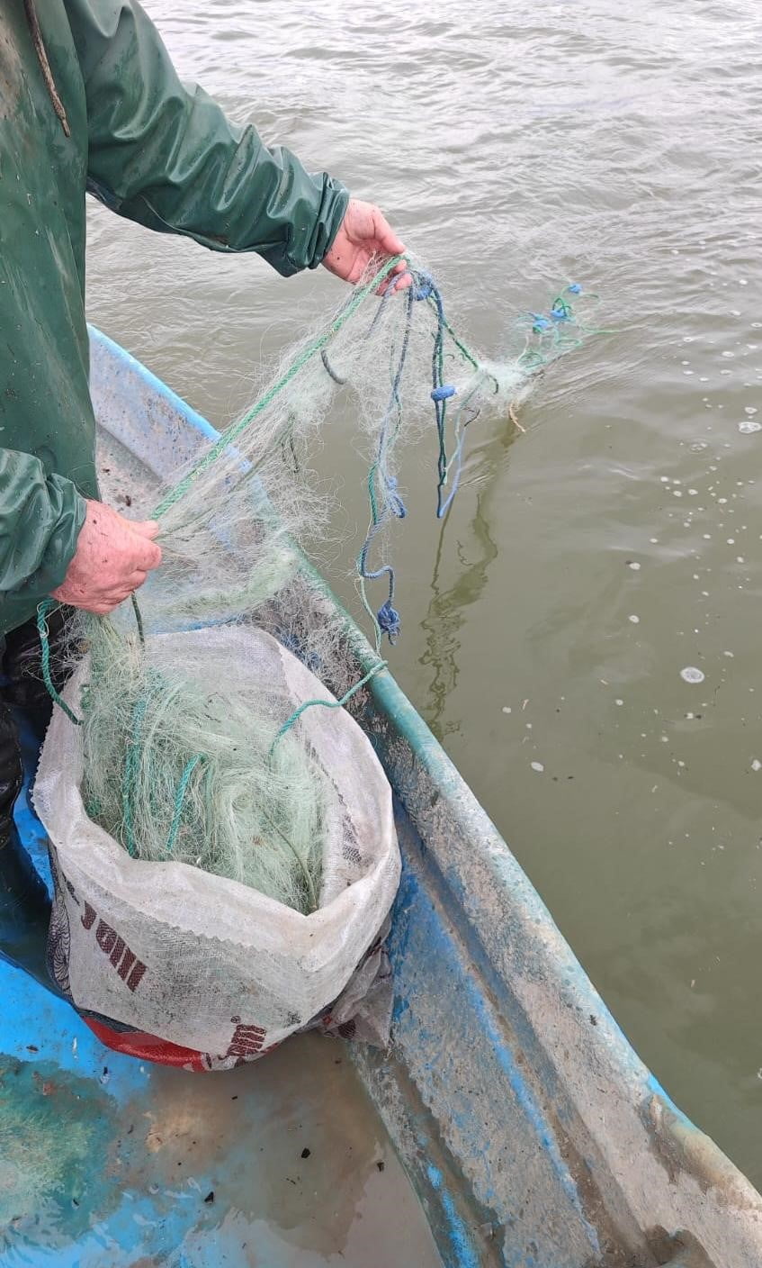 ÇORUM'UN KARGI İLÇESİNDE EKİPLER TARAFINDAN YAPILAN DENETİMDE GÖL İÇİNDE 800 METRE UZUNLUĞUNDA...