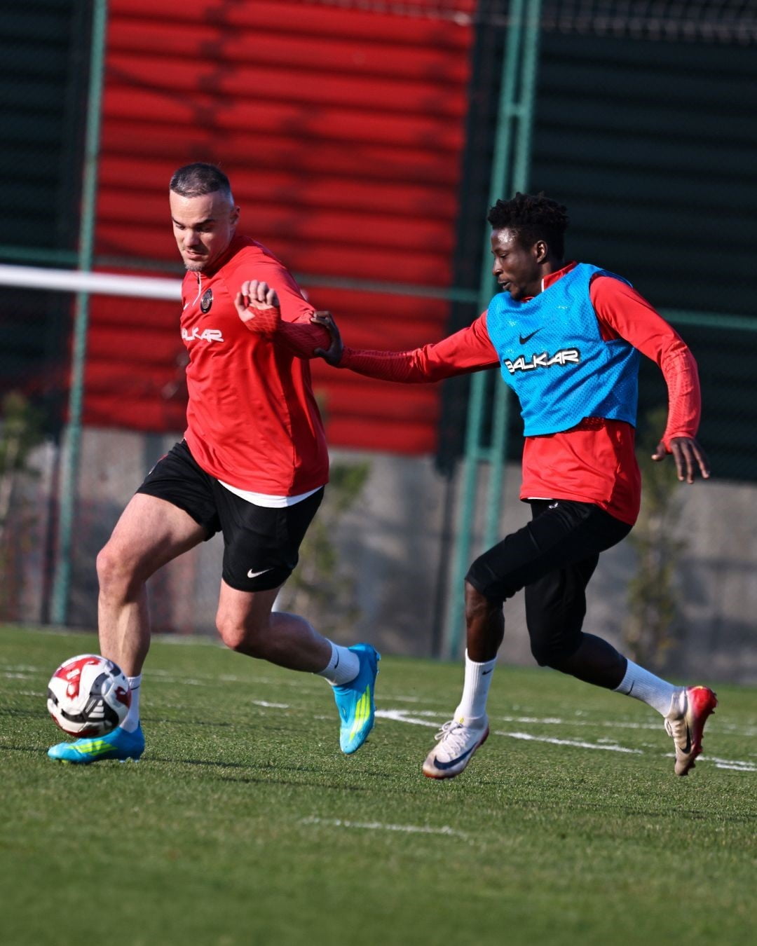 ÇORUM FK, SİVASPOR’U KONUK EDECEĞİ KARŞILAŞMANIN HAZIRLIKLARINA BAŞLADI.