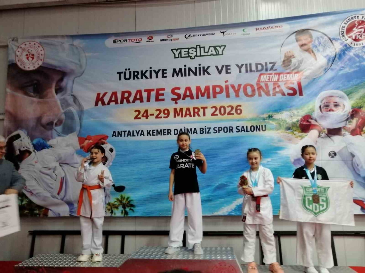 CUMAYERİ BELEDİYE BAŞKANI MUSTAFA KOLOĞLU, ANTALYA KEMER’DE DÜZENLENEN TÜRKİYE KARATE...
