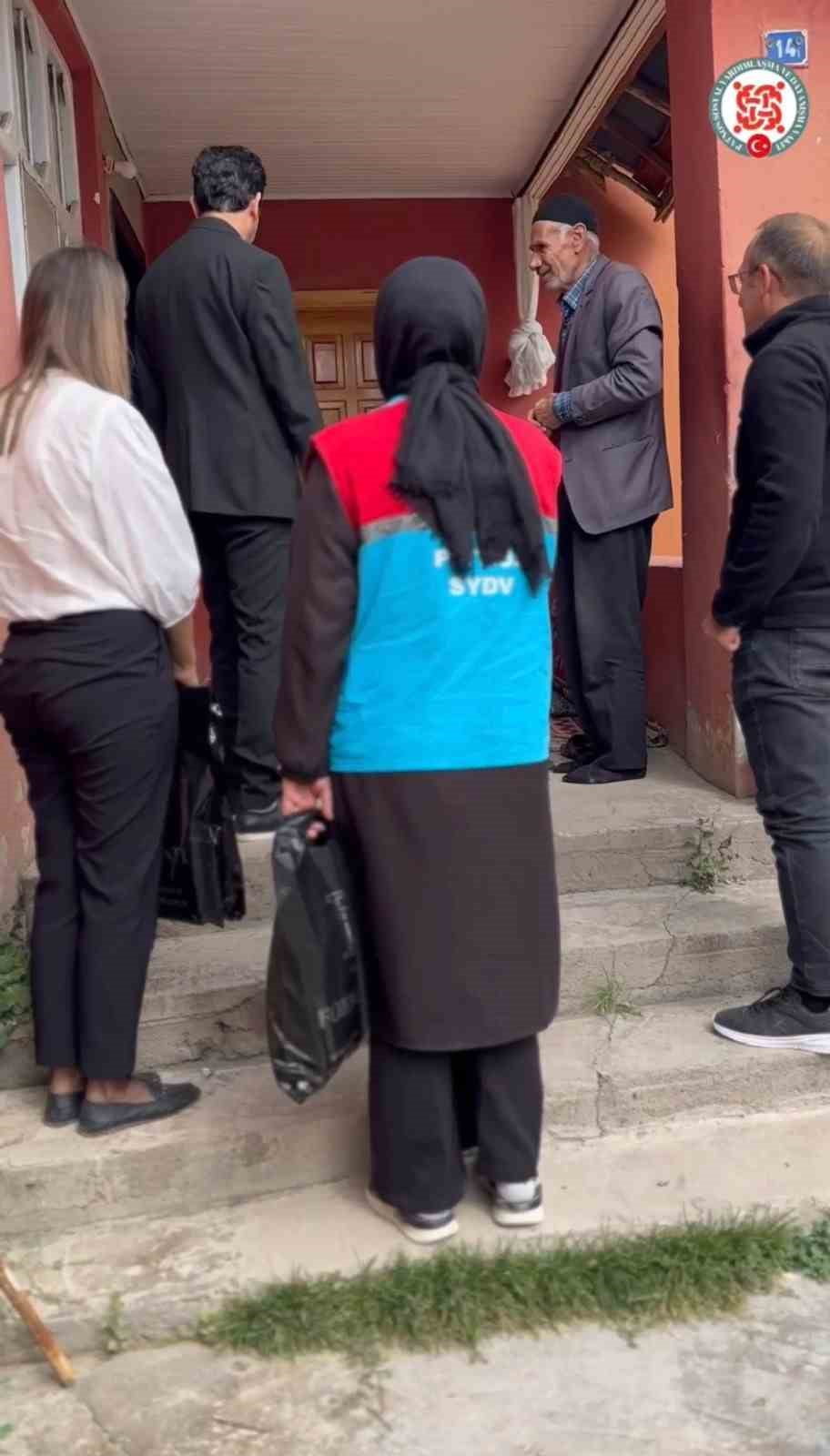 CUMHURBAŞKANLIĞI HİMAYELERİNDE, PATNOS KAYMAKAMLIĞI KOORDİNASYONUNDA VE PATNOS SOSYAL YARDIMLAŞMA...