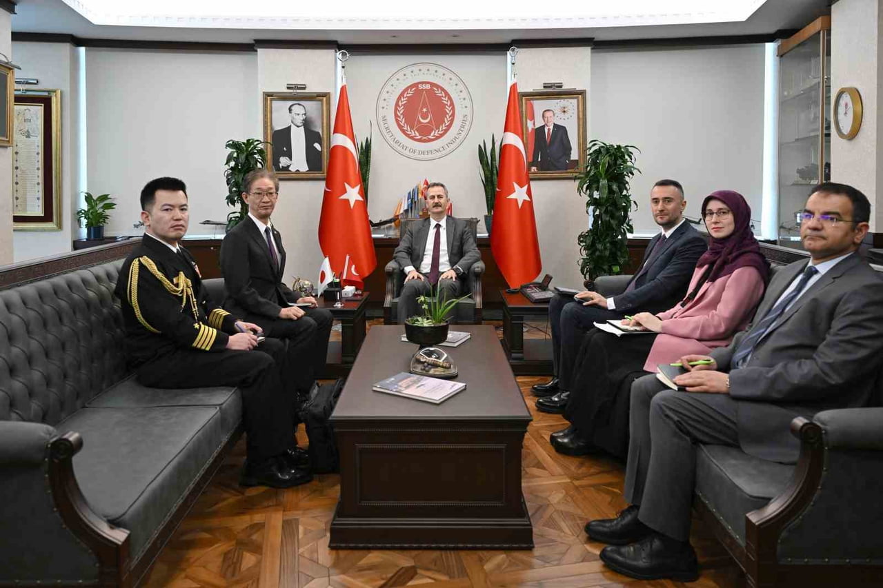 CUMHURBAŞKANLIĞI SAVUNMA SANAYİİ BAŞKANI HALUK GÖRGÜN, JAPONYA’NIN ANKARA BÜYÜKELÇİSİ TAMURA...