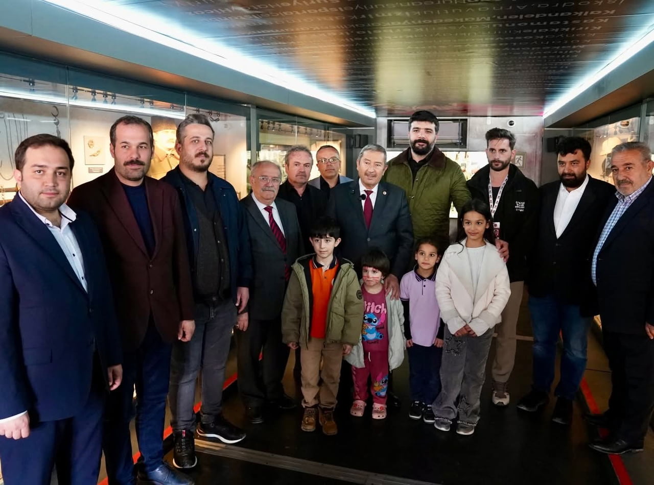 DARENDE’DE "ÇANAKKALE SAVAŞLARI MOBİL MÜZESİ"NE YOĞUN İLGİ