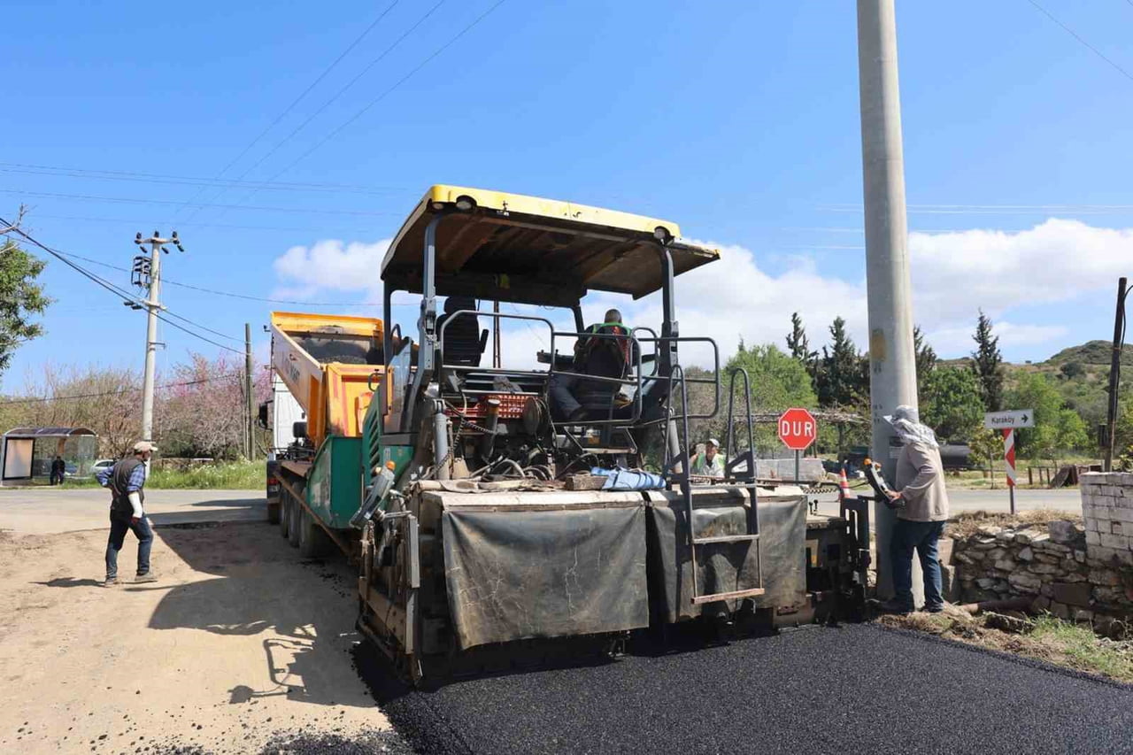 DATÇA'DA 13 KİLOMETRE SICAK ASFALT SERİMİ TAMAMLANDI