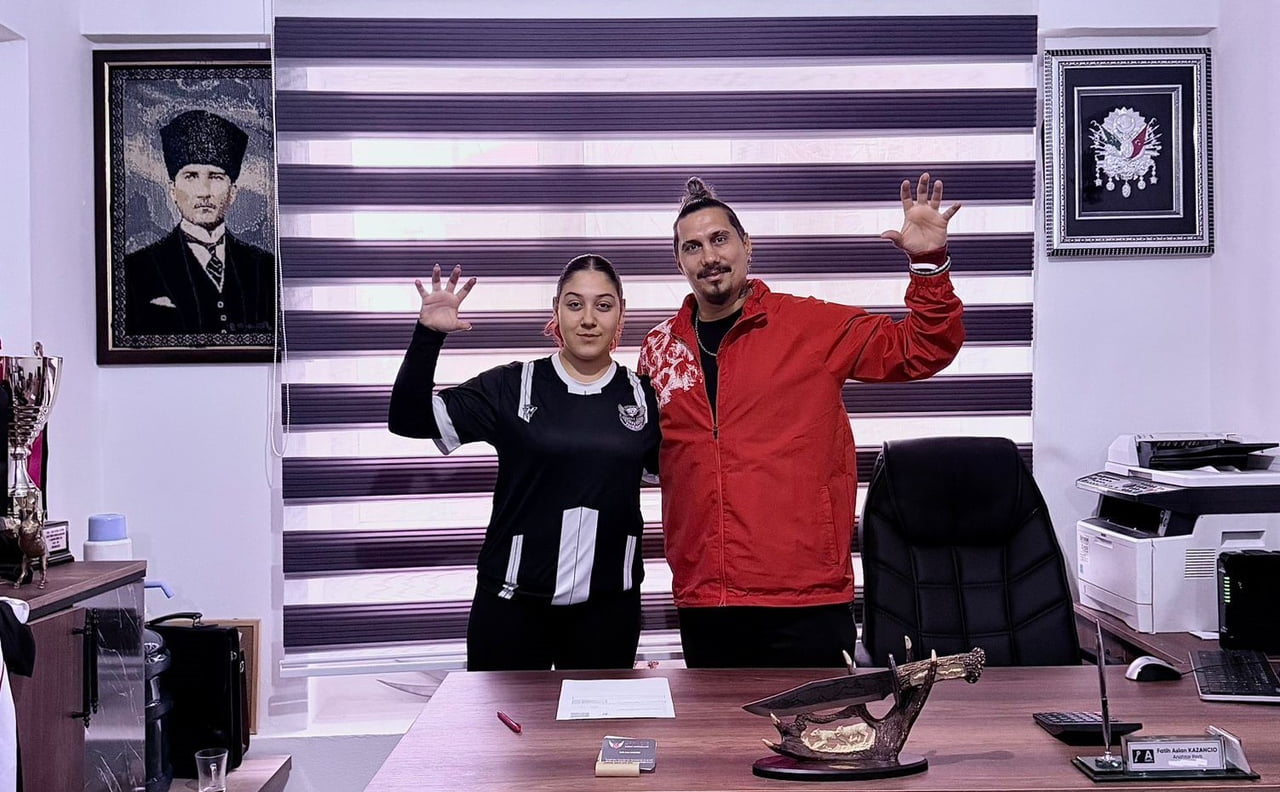 DENİZLİ’DE FAALİYET GÖSTEREN KADIN FUTBOL KULÜPLERİ ARASINA KISA BİR SÜRE ÖNCE KATILAN VE...