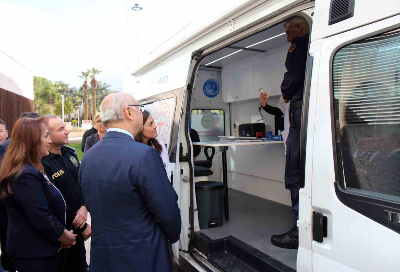 DENİZLİ İL SAĞLIK MÜDÜRLÜĞÜ TARAFINDAN, TÜTÜNLE MÜCADELE KAPSAMINDA TÜTÜN KULLANIMININ BIRAKILMASI...
