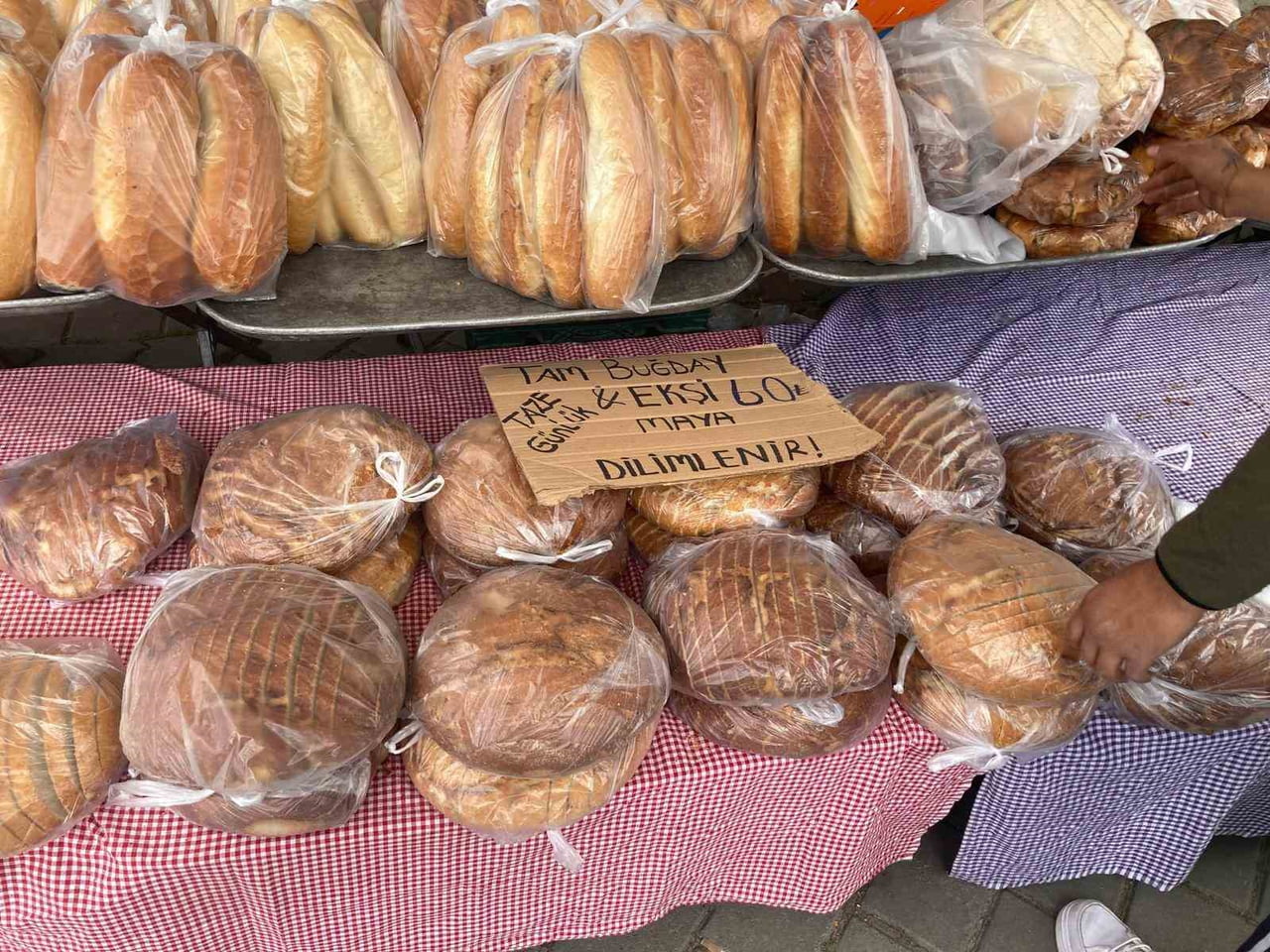 DENİZLİ İL TARIM VE ORMAN MÜDÜRLÜĞÜNE YAPILAN İHBAR ÜZERİNE DENETİM GERÇEKLEŞTİREN EKİPLER PAZAR...