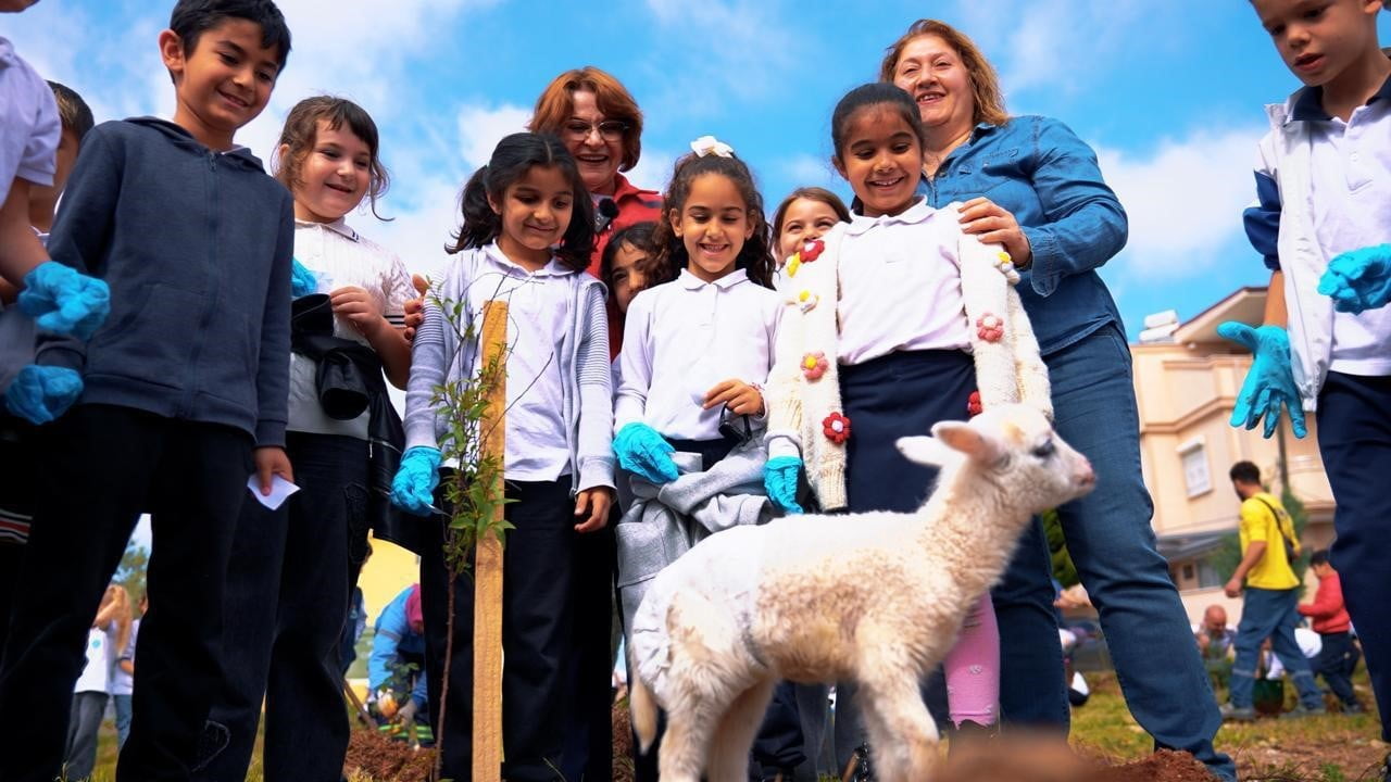 DİDİM’DE FİDANLAR TOPRAKLA BULUŞTU