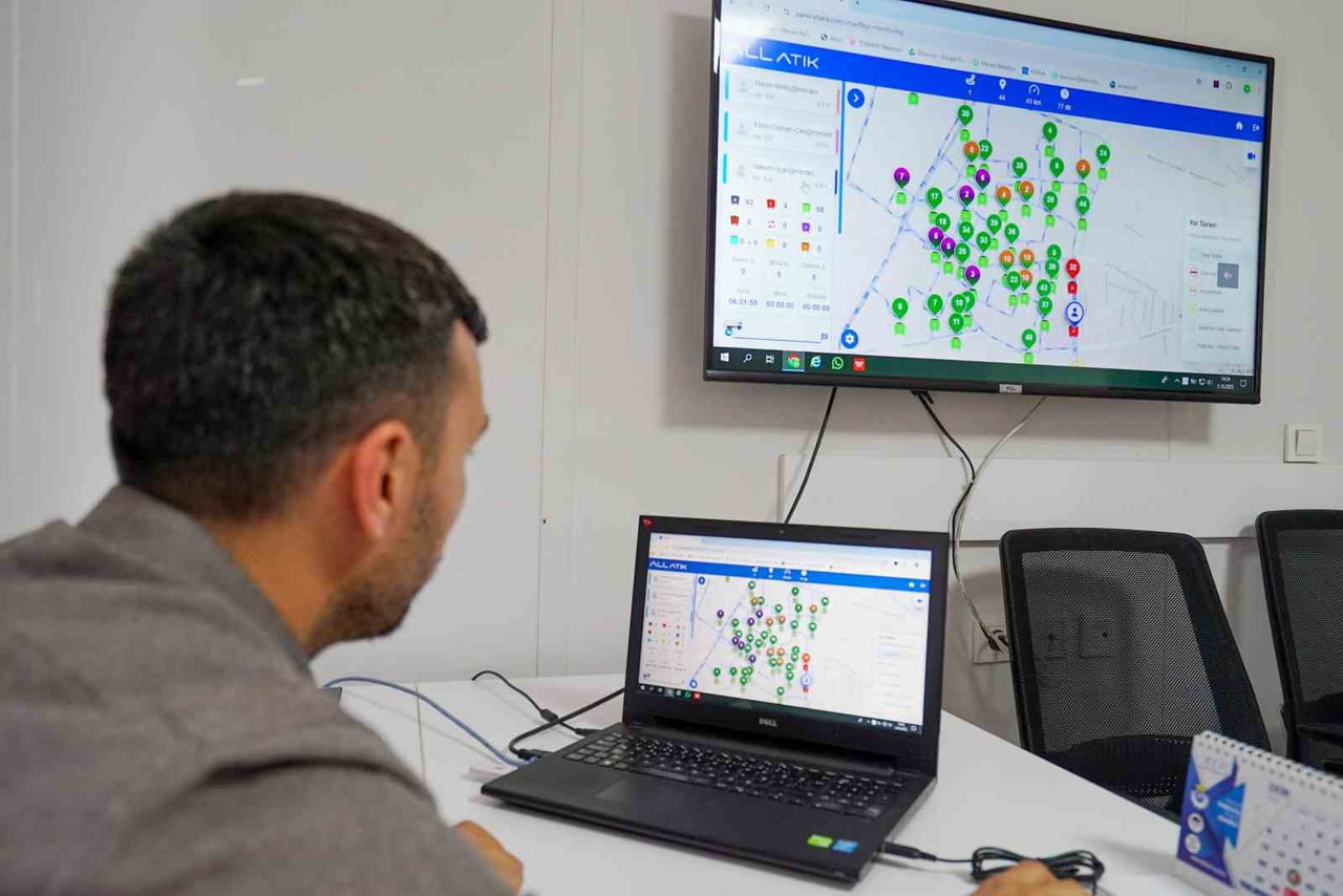 DİJİTALLEŞEN DÜNYANIN SUNDUĞU İMKANLARI HİZMETLERİNE BAŞARIYLA ENTEGRE EDEN KONYA’NIN MERKEZ MERAM...