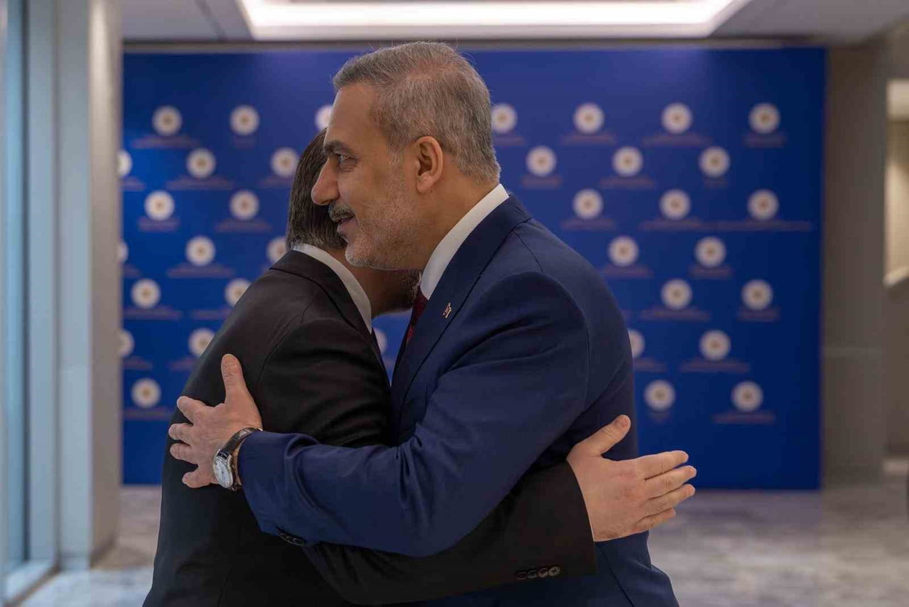 DIŞİŞLERİ BAKANI HAKAN FİDAN, SURİYE DIŞİŞLERİ BAKANI ESAD HASAN ŞEYBANİ İLE BİR ARAYA...