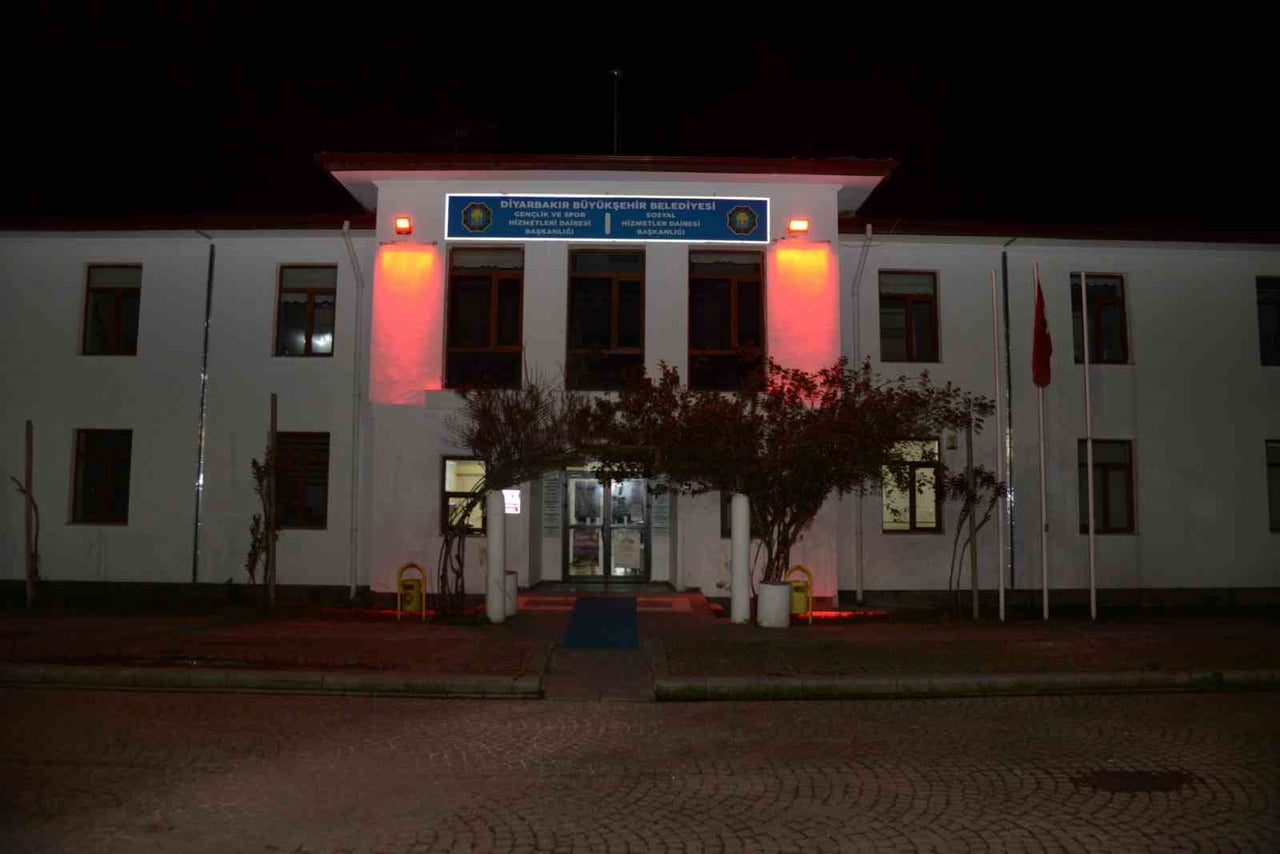 DİYARBAKIR BÜYÜKŞEHİR BELEDİYESİ, 2 NİSAN DÜNYA OTİZM GÜNÜ’NDE OTİSTİK YURTTAŞLARIN SOSYAL YAŞAMDA...