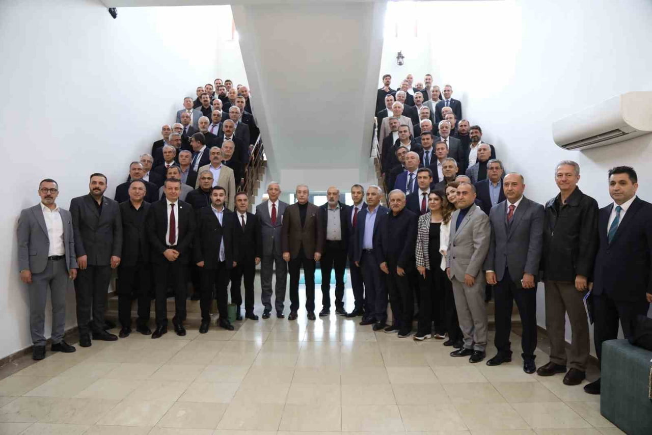 DİYARBAKIR’DA 11-12 NİSAN TARİHLERİNDE DÜZENLENEN DOĞU VE GÜNEYDOĞU ANADOLU’DA TARIM, GIDA VE...