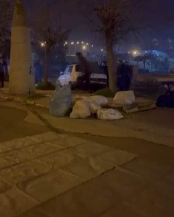 DİYARBAKIR’DA SÜRÜCÜSÜNÜN DİREKSİYON HAKİMİYETİNİ KAYBETTİĞİ TOFAŞ MARKA OTOMOBİLİN TAKLA ATMASI...