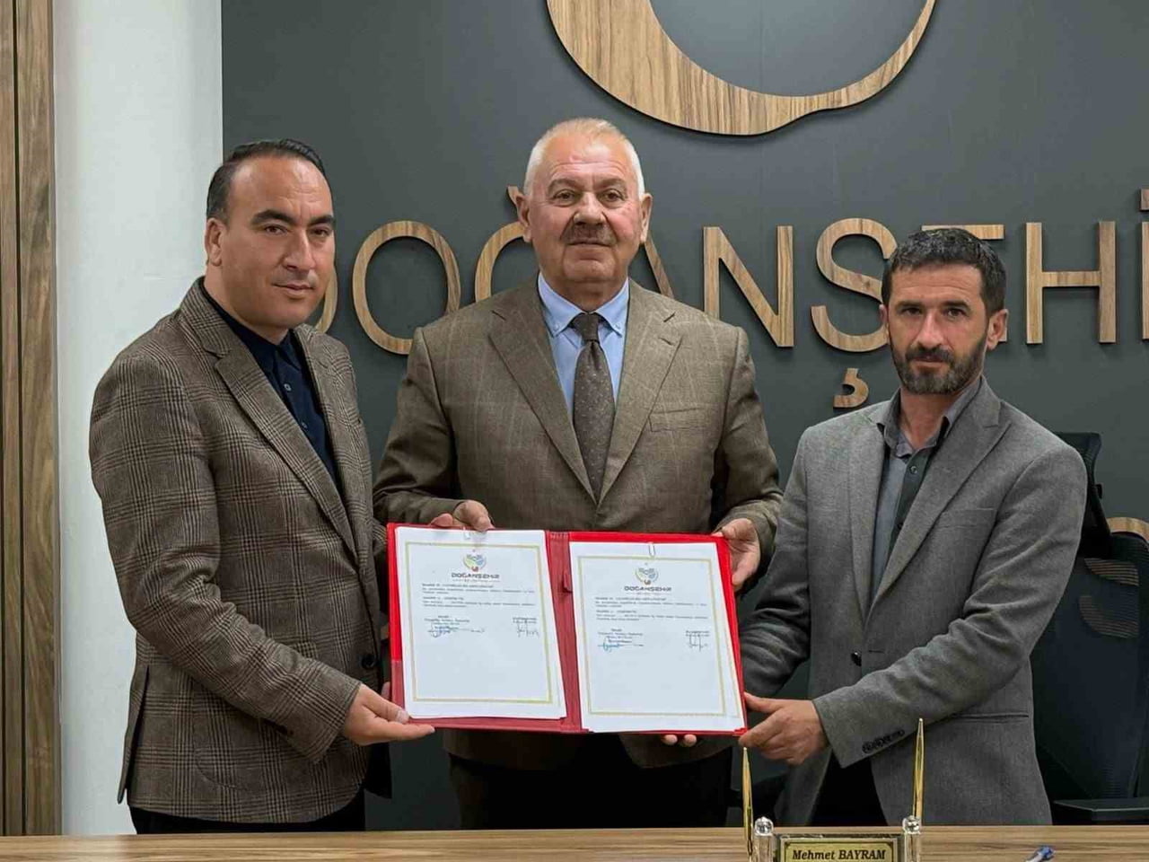 DOĞANŞEHİR’DE TAZİYE EVİ İÇİN İMZALAR ATILDI