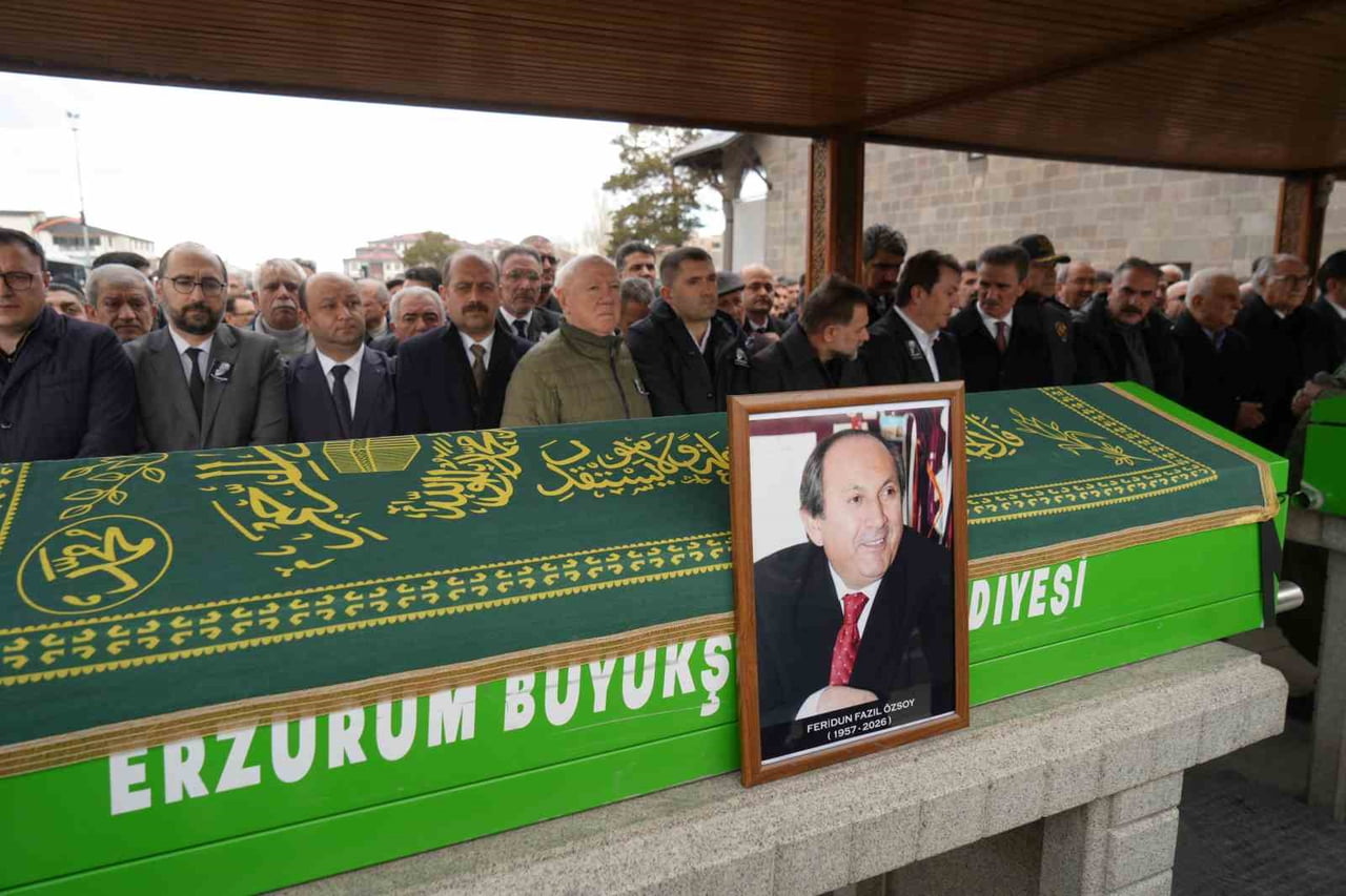 DOĞU ANADOLU GAZETECİLER CEMİYETİ VE FEDERASYONU ONURSAL BAŞKANI, ERZURUM BASININ DUAYEN İSMİ...