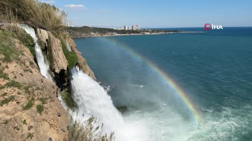 Düden Şelalesi'nde gökkuşağı şöleni