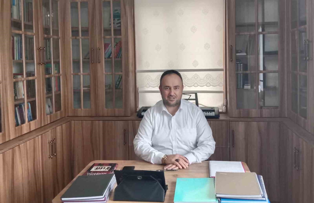 DÜŞÜNCE ROTASI DERNEĞİ GENEL BAŞKANI FATİH KÖSE, SON YILLARDA ŞEHİR MERKEZLERİNDE YAŞANAN SU...