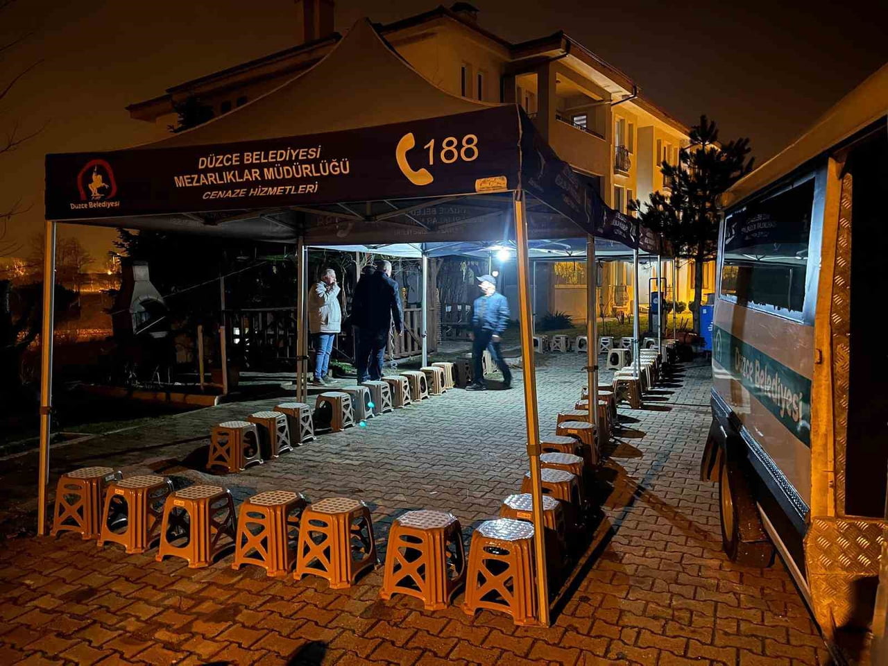 DÜZCE BELEDİYESİ, CENAZE NAKİL, GASİL, MEZAR HAZIRLAMA VE TAZİYE HİZMETLERİNİ HAFTANIN YEDİ GÜNÜ...