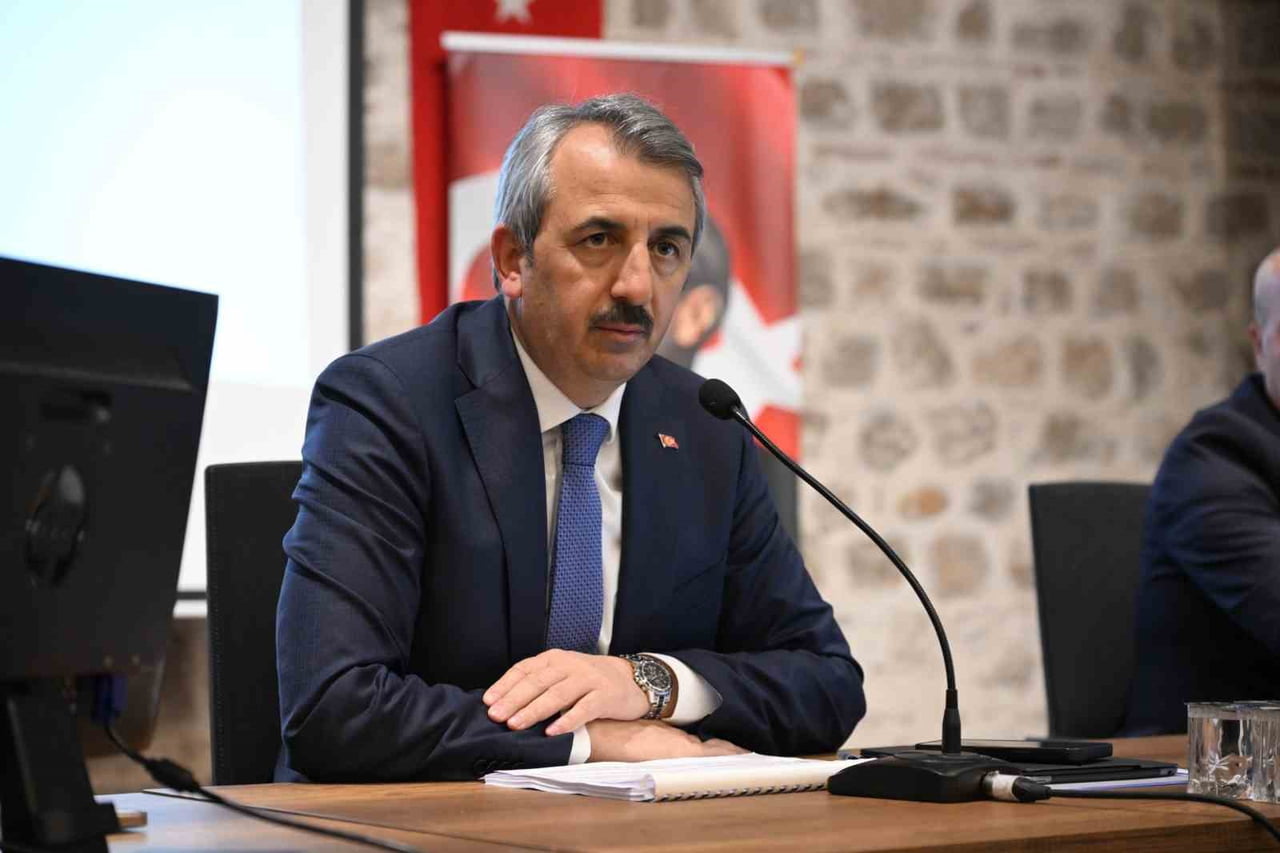 EDİRNE VALİSİ YUNUS SEZER, 2026 YILI YATIRIM PROGRAMLARINDA KÜÇÜK, ORTA VE BÜYÜK ÖLÇEKLİ 233...