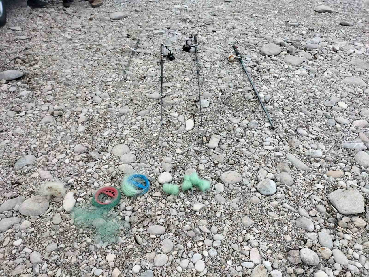 ELAZIĞ'DA KAÇAK BALIK AVLAYANLARA OPERASYON