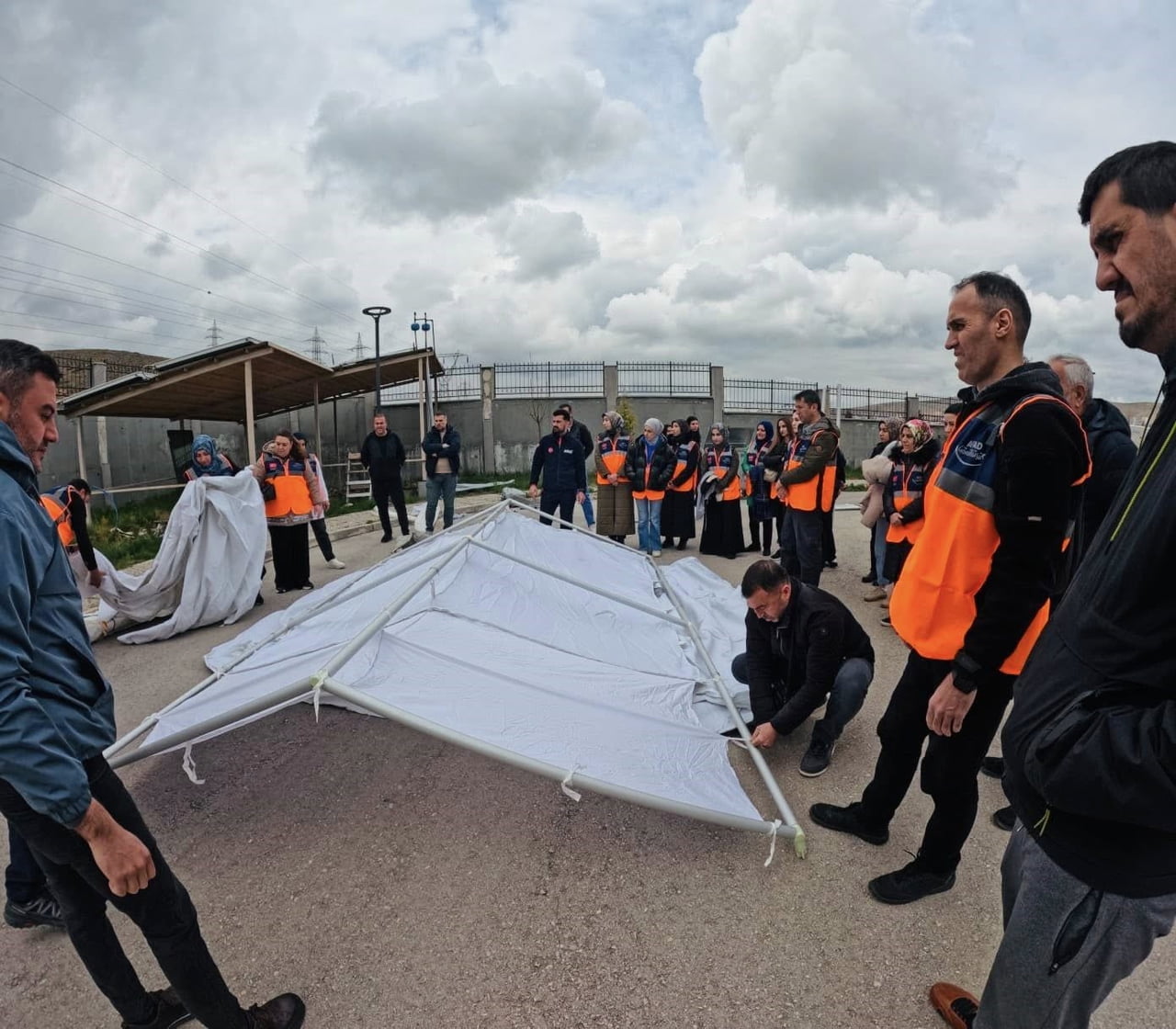 ELAZIĞ’DA AFAD GÖNÜLLÜLERİNE KAPSAMLI AFET EĞİTİMİ