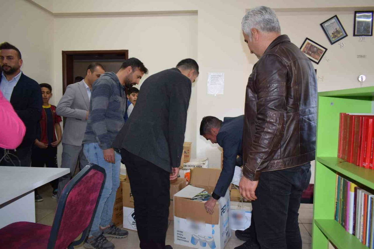 ELAZIĞ’DA FAALİYET GÖSTEREN ÖZEL BİR FİRMA İLE ELAZIĞ’DA YAŞAYAN ADIYAMANLI VATANDAŞLARIN İŞ...