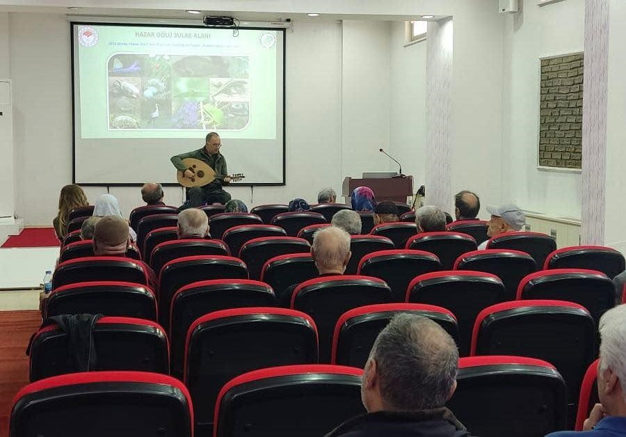 ELAZIĞ’DA MÜZİK DİNLETİSİ VE FİDAN DİKME ETKİNLİĞİ