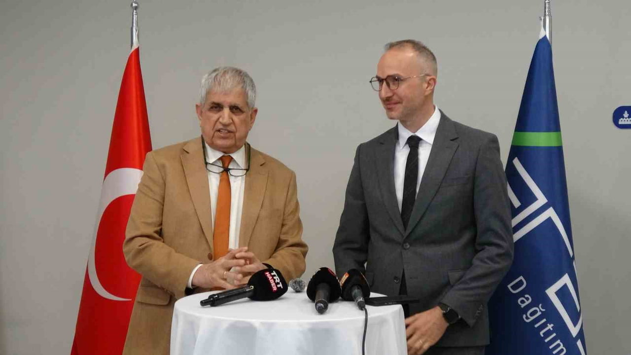 ELEKTRİK DAĞITIM HİZMETLERİNİ 7 İLDE KESİNTİSİZ VE KALİTELİ ENERJİ HEDEFİYLE SÜRDÜREN ARAS...