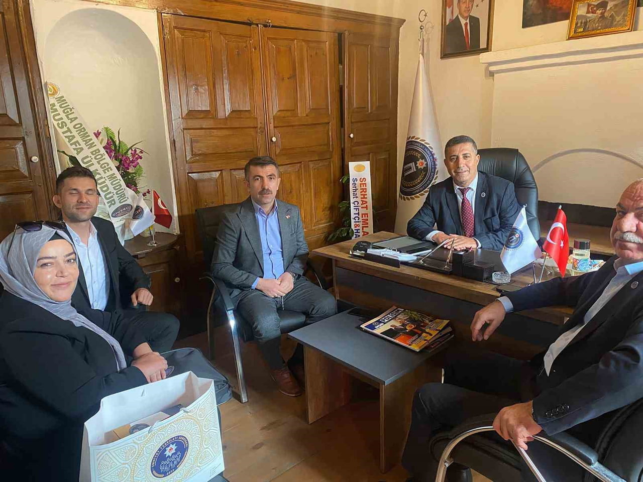 EMNİYET TEŞKİLATI SENDİKASI GENEL BAŞKANI İSMAİL OKUMUŞ VE BERABERİNDEKİ HEYET, EMŞAV MUĞLA İL...