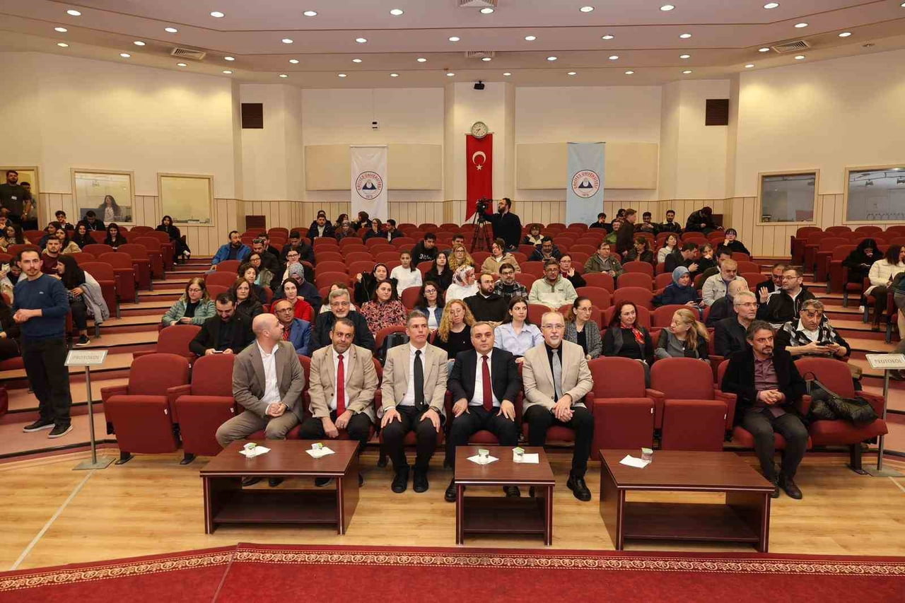 ERCİYES ÜNİVERSİTESİ (ERÜ) ARAŞTIRMA DEKANLIĞI TARAFINDAN ‘ARAŞTIRMADAN YAYINA KURUMSAL DESTEK...