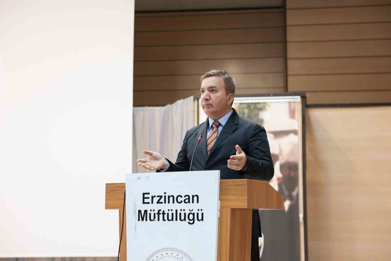 ERZİNCAN’DA, VALİ HAMZA AYDOĞDU BAŞKANLIĞINDA GENİŞ KATILIMLI BİR İSTİŞARE TOPLANTISI...