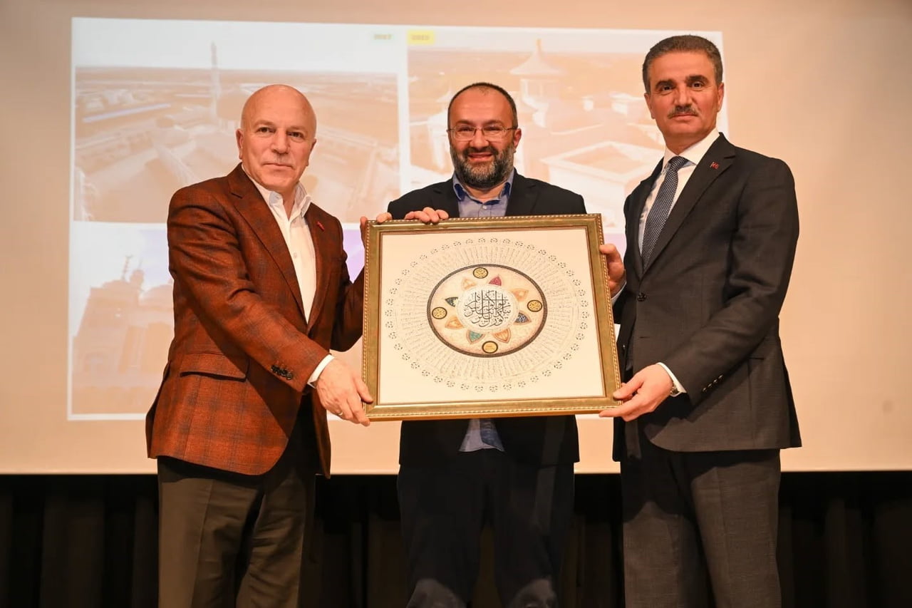 ERZURUM BÜYÜKŞEHİR BELEDİYESİ KÜLTÜR DAİRE BAŞKANLIĞI TARAFINDAN DÜZENLENEN VE YAZAR TAHA...